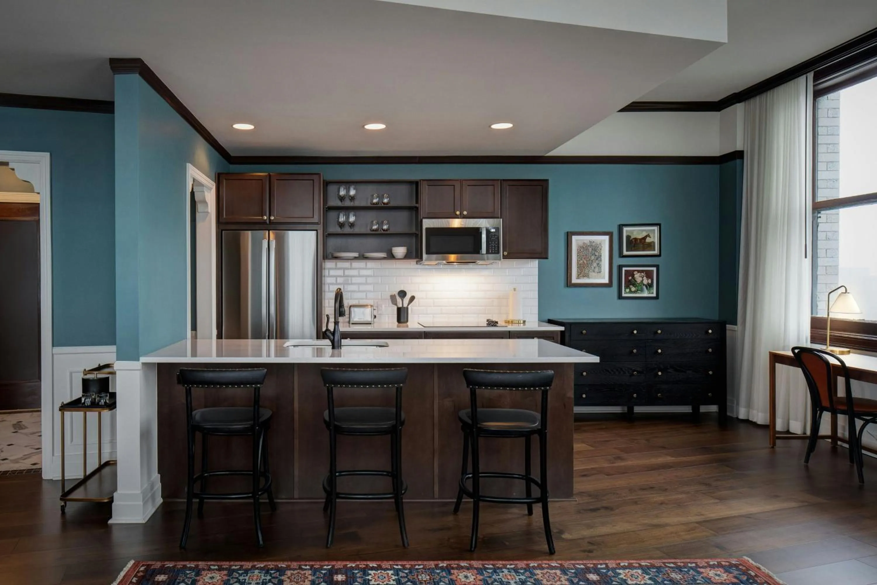 Kitchen or kitchenette in Hotel David Whitney, Autograph Collection