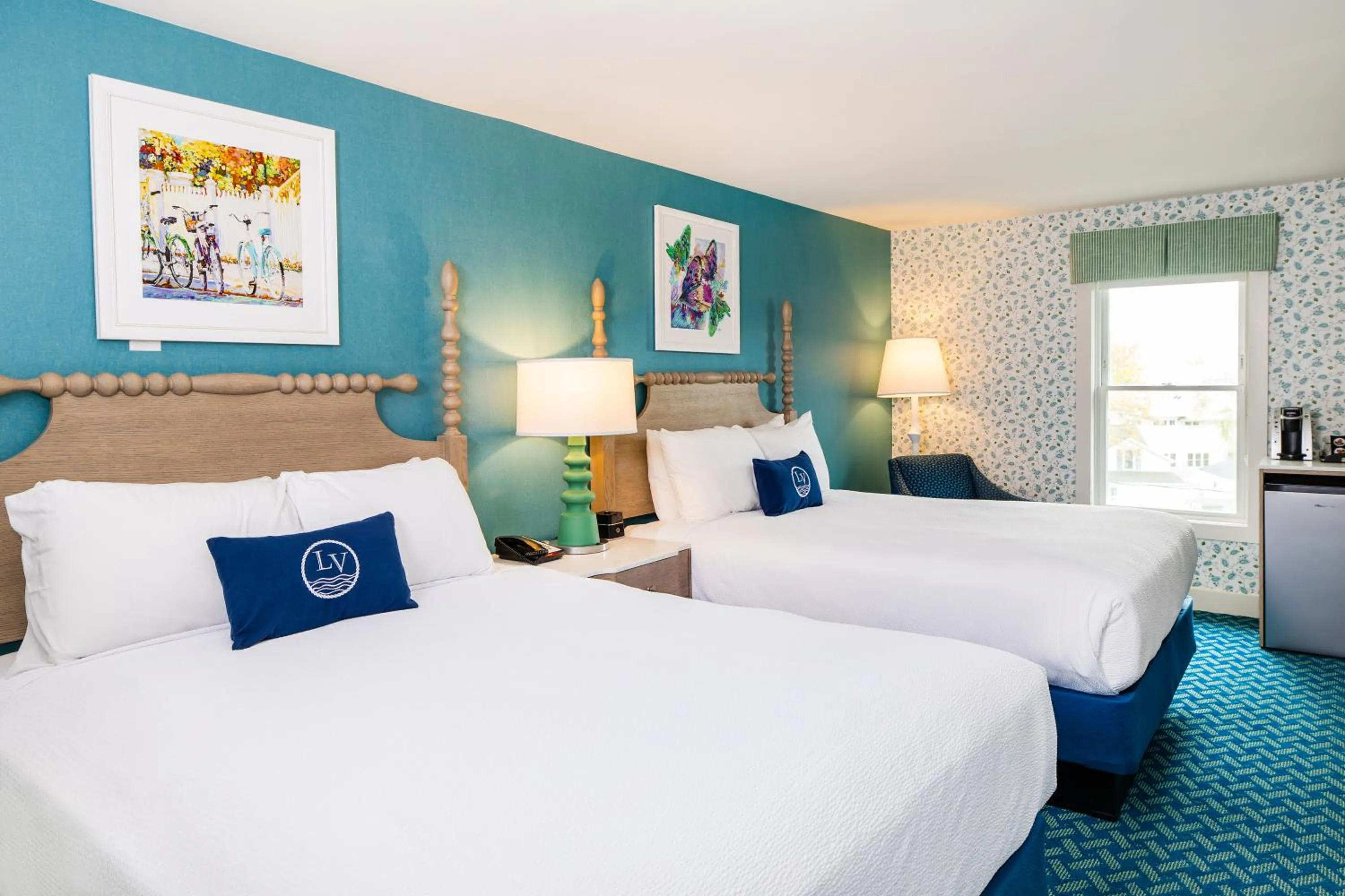 Bed in Lake View Hotel