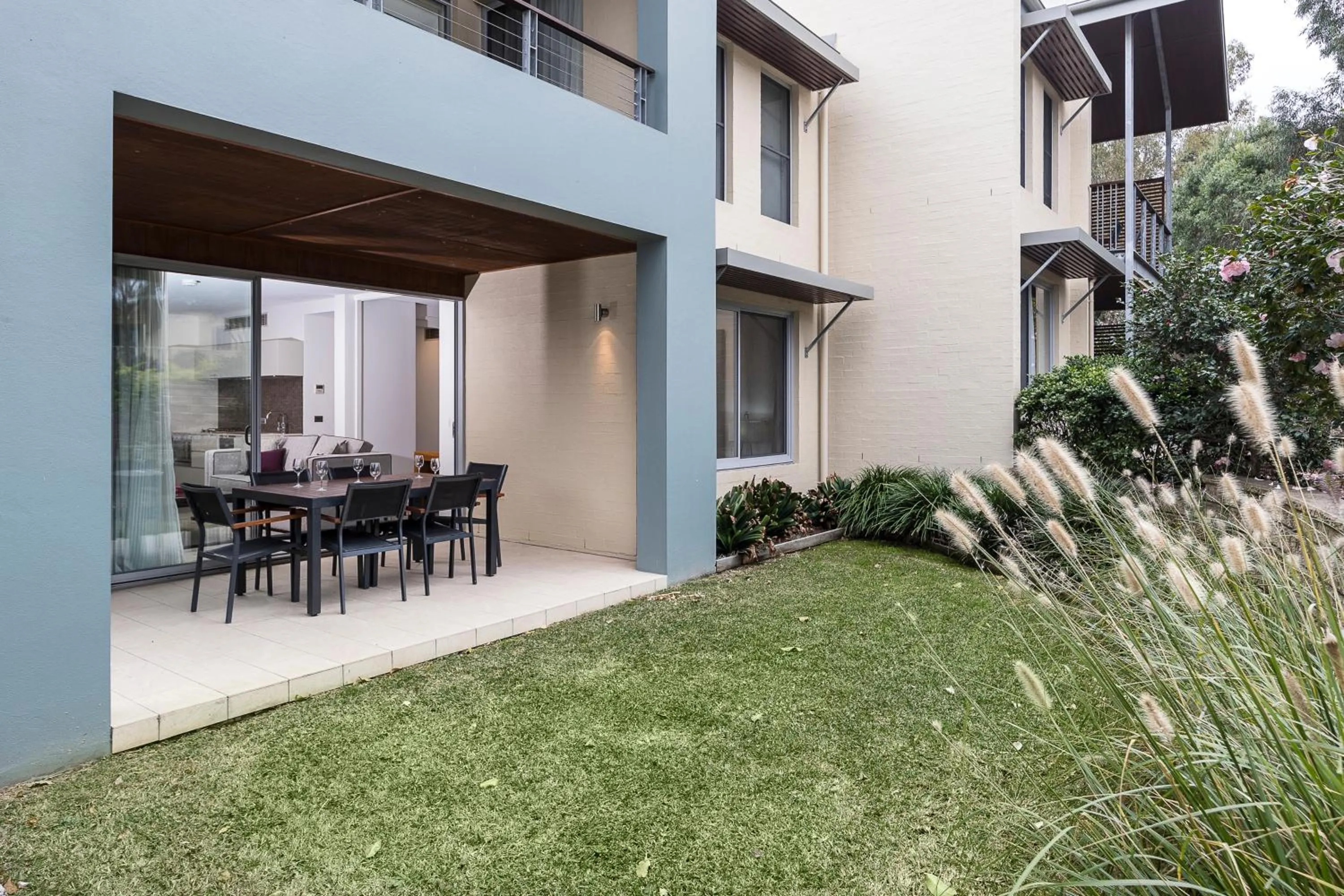 Garden view in Peppers Hunter Valley AVC Apartment