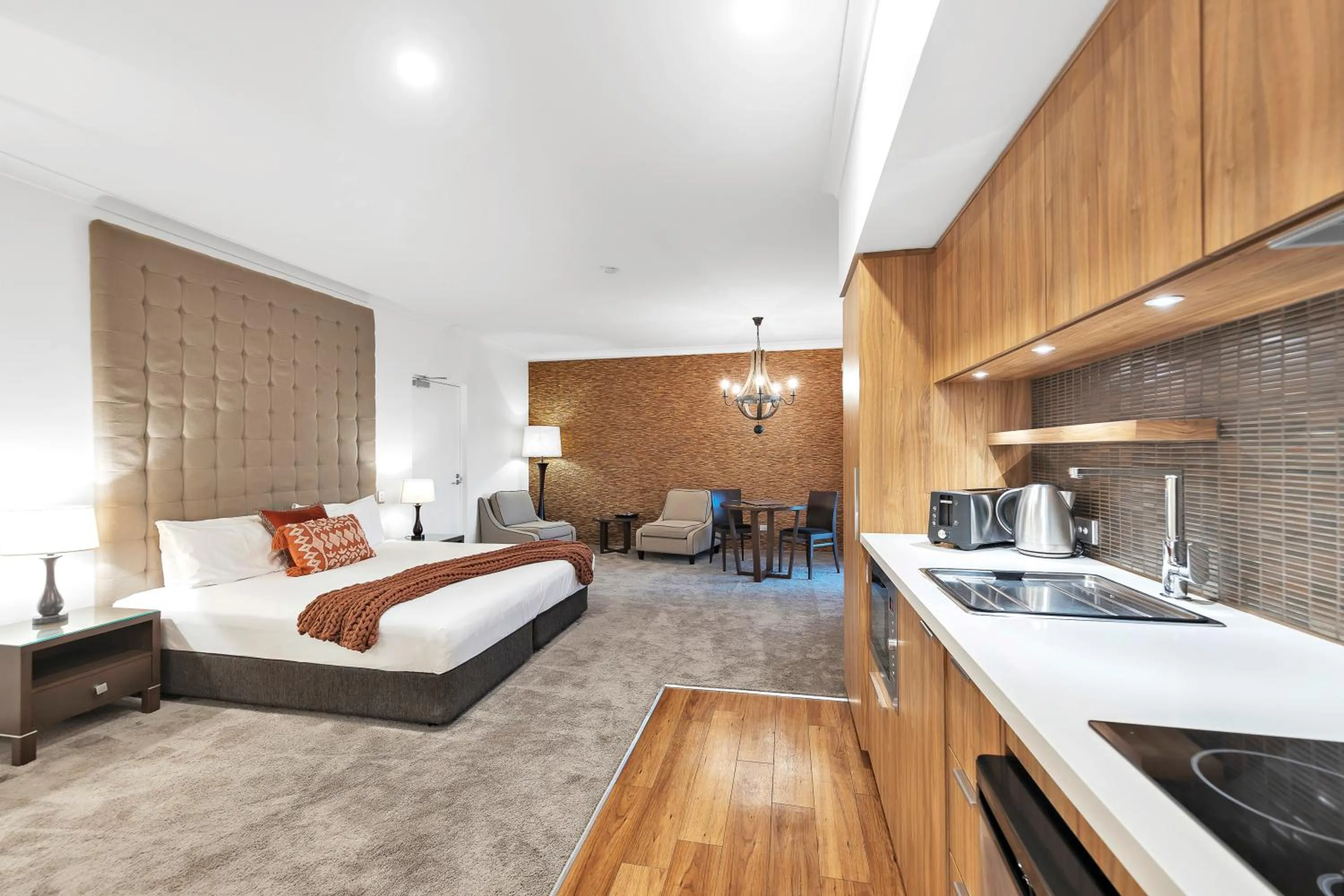 kitchen, Bed in The Sebel Swan Valley the Vines