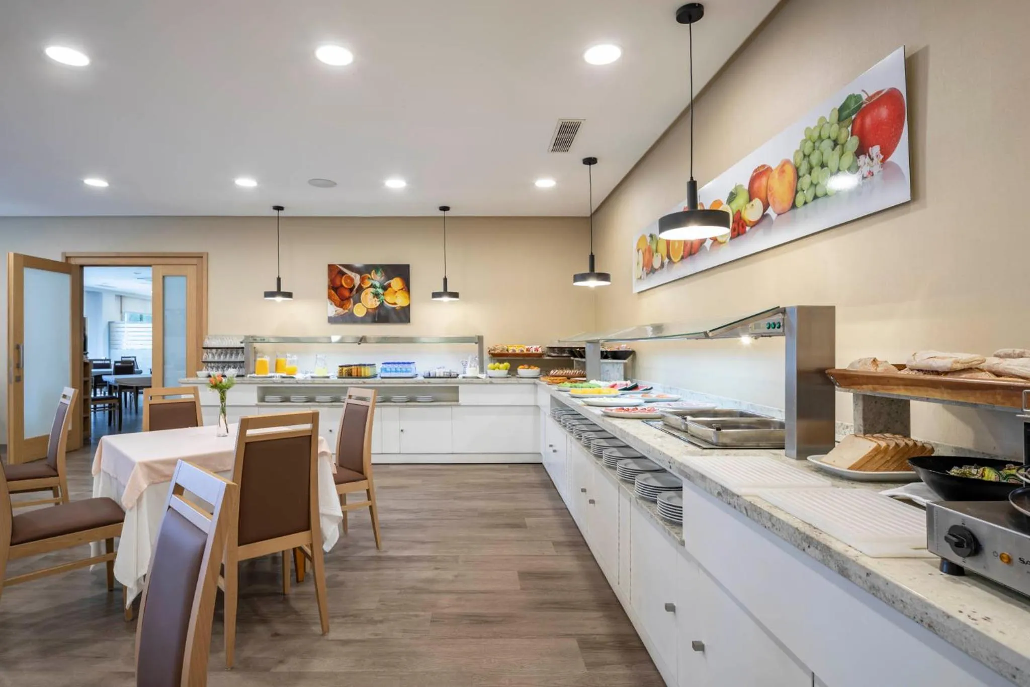 Breakfast in Hotel Coia de Vigo