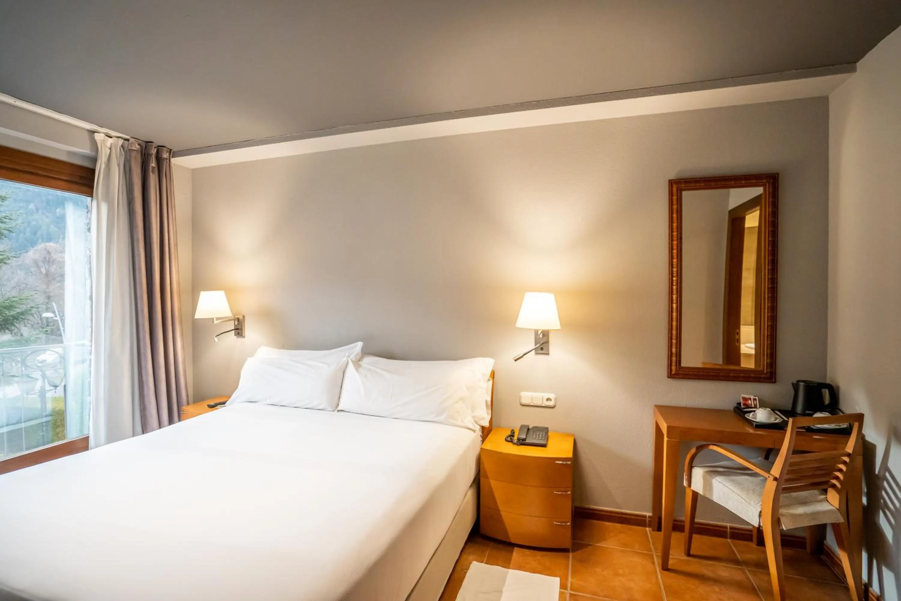 Bedroom, Bed in Abba Xalet Suites Hotel