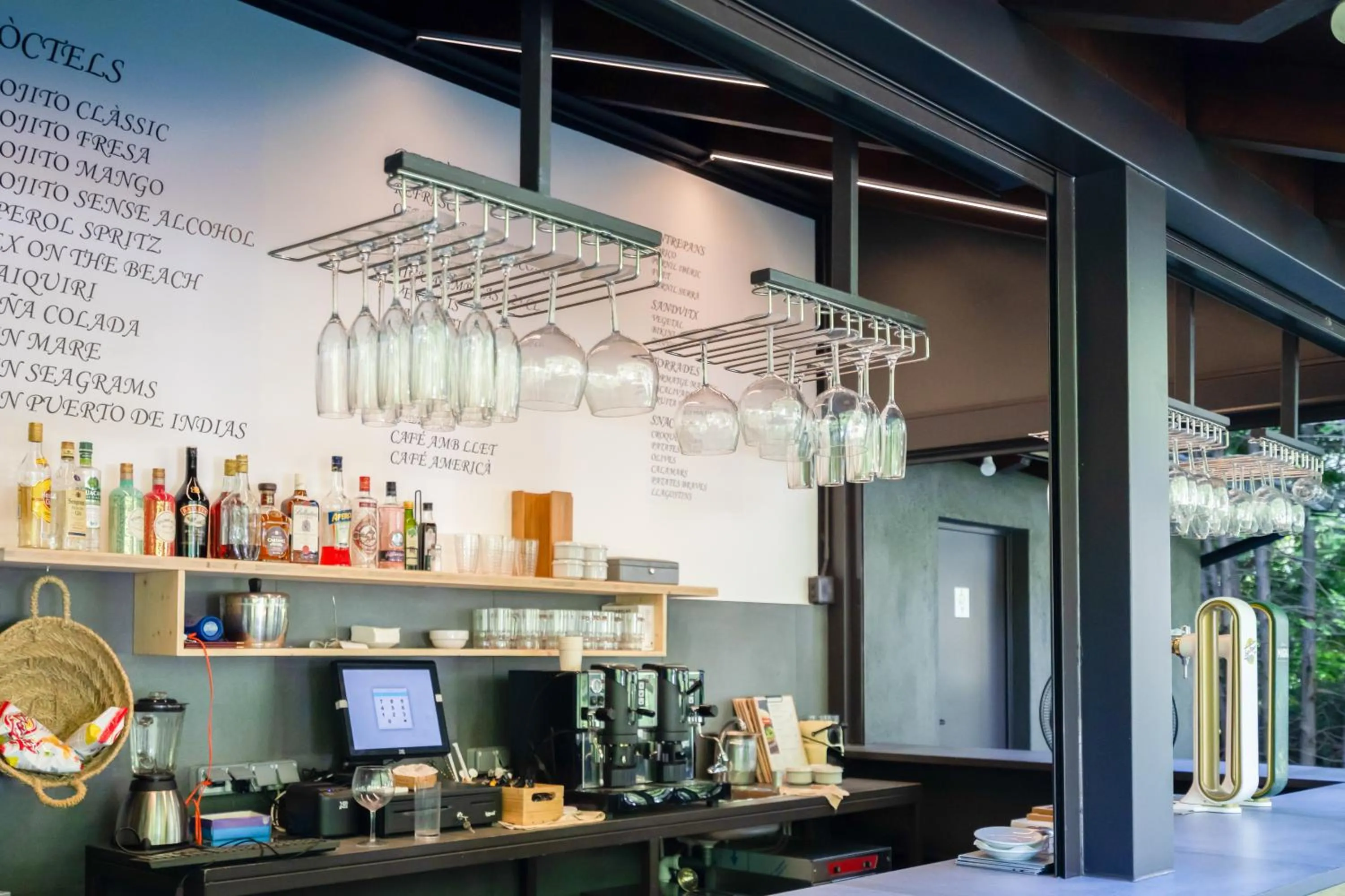 Lounge or bar in Abba Xalet Suites Hotel