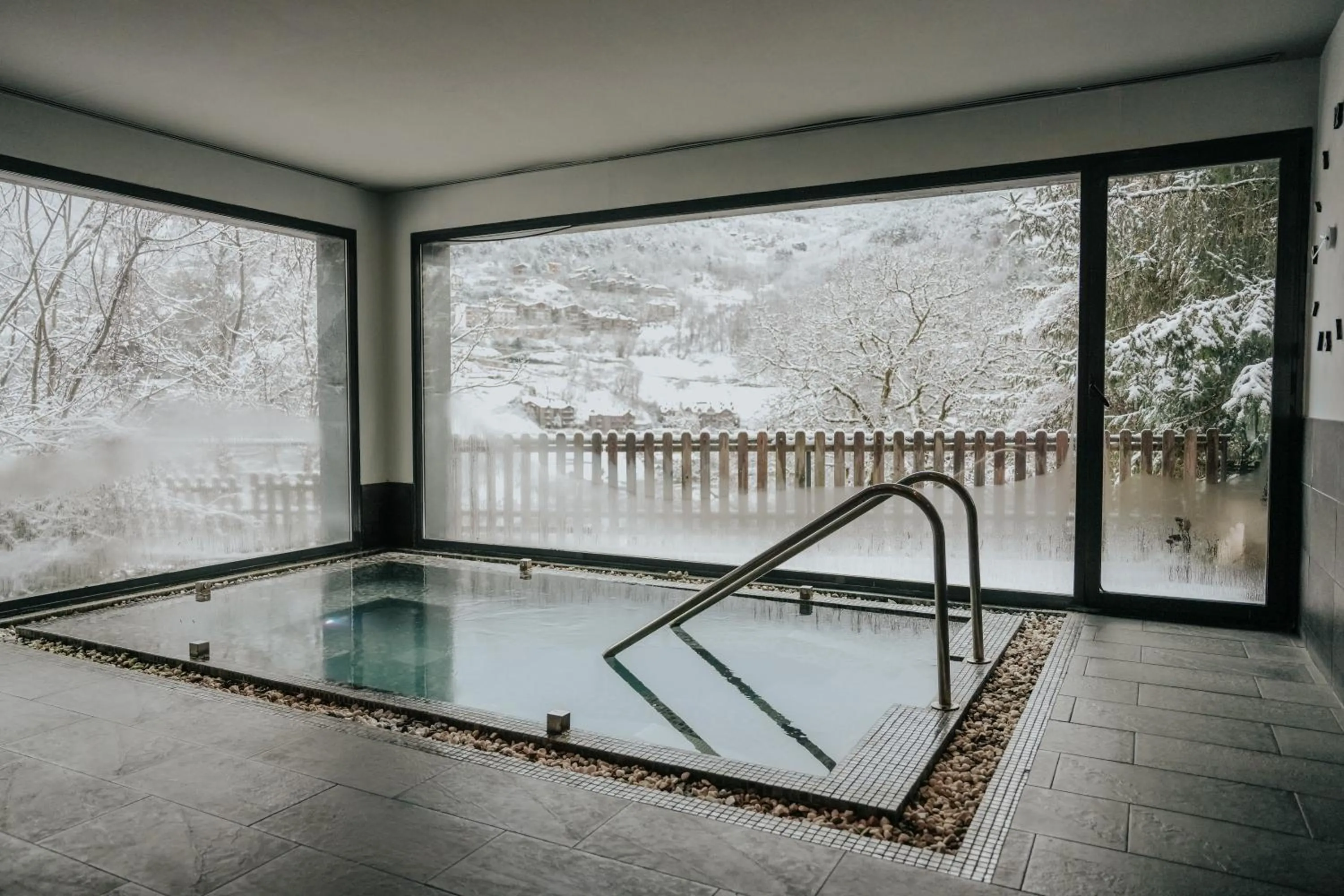 Spa and wellness centre/facilities in Abba Xalet Suites Hotel