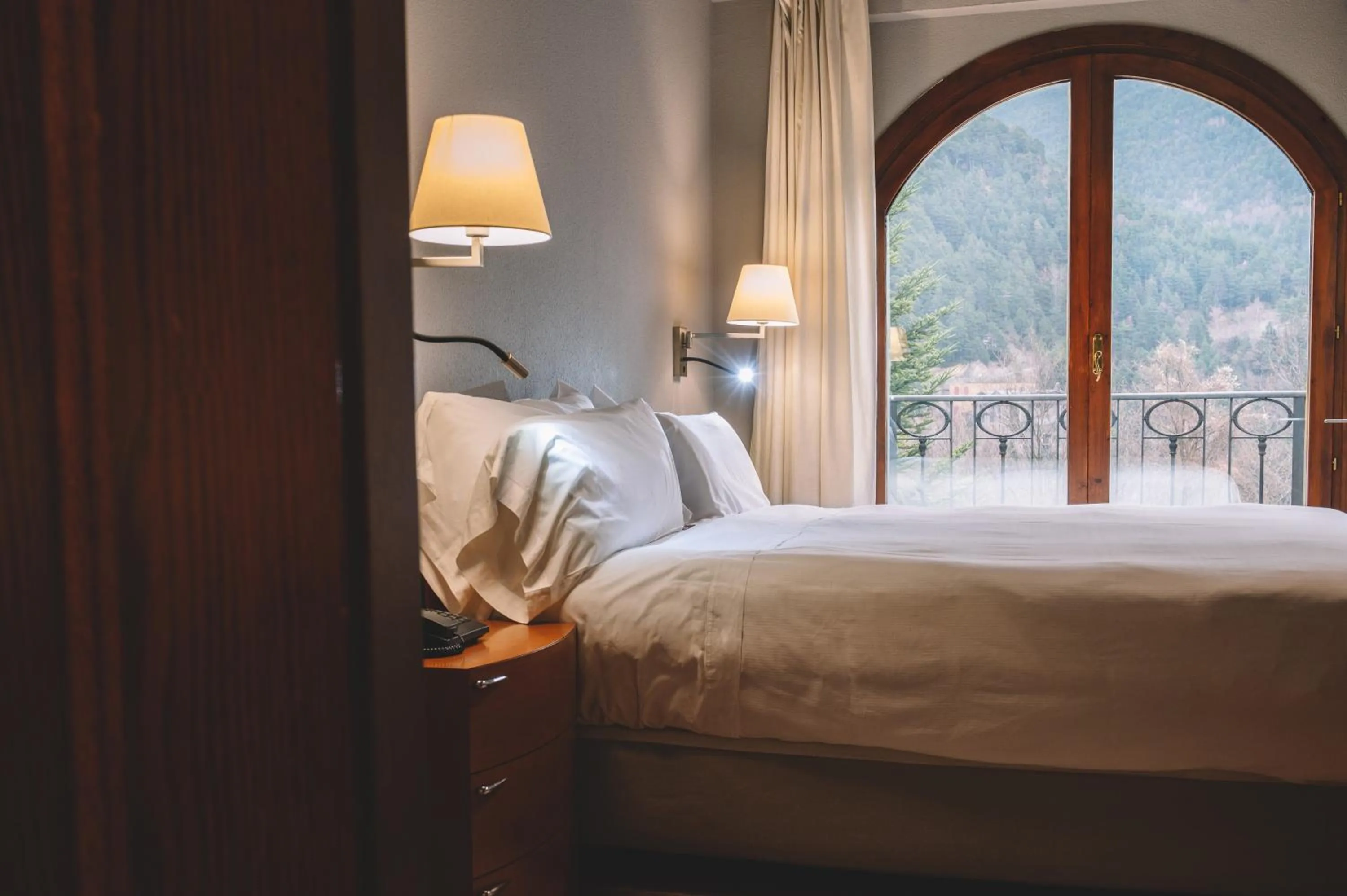 Bed in Abba Xalet Suites Hotel