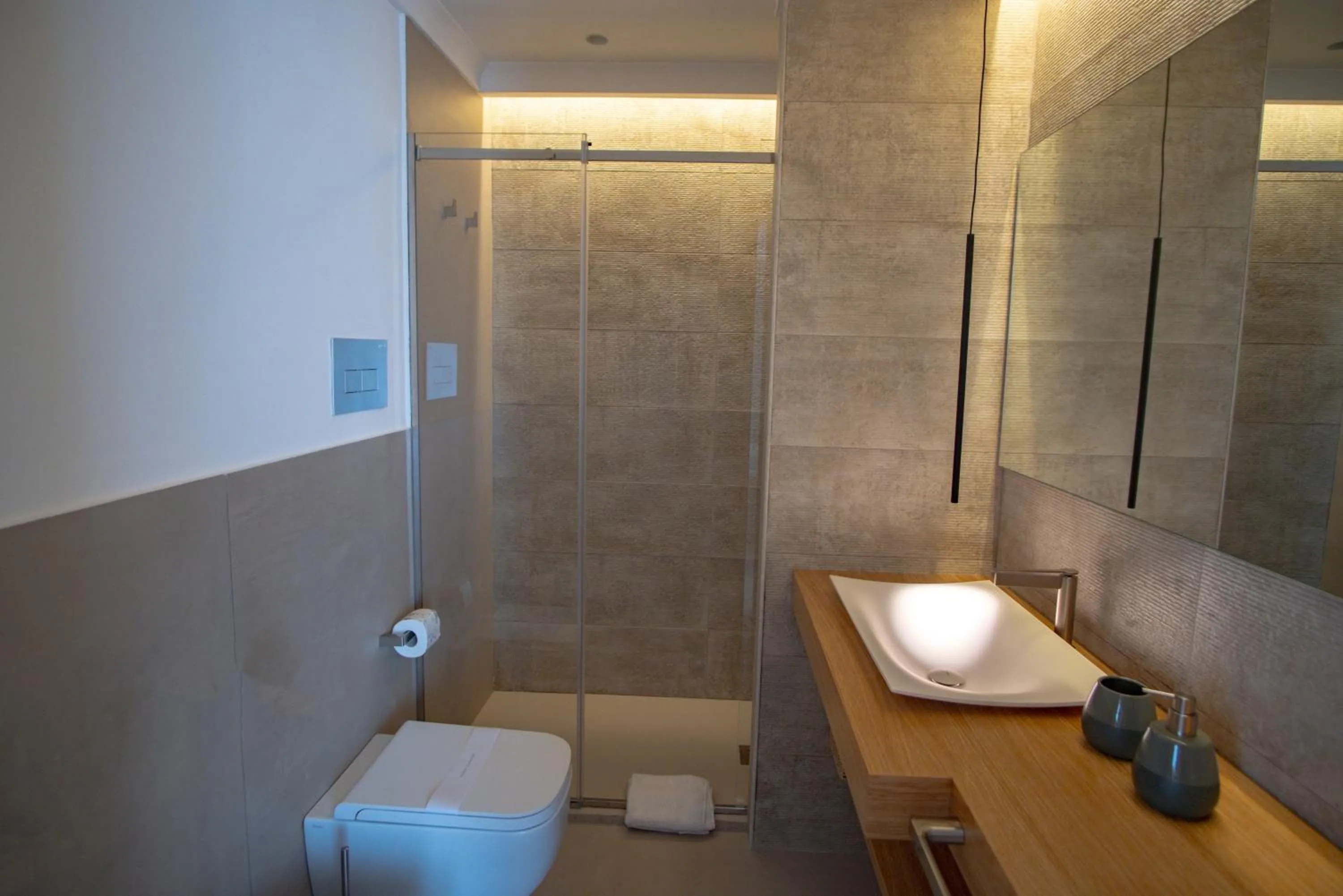 Shower in Le Muse Mondello