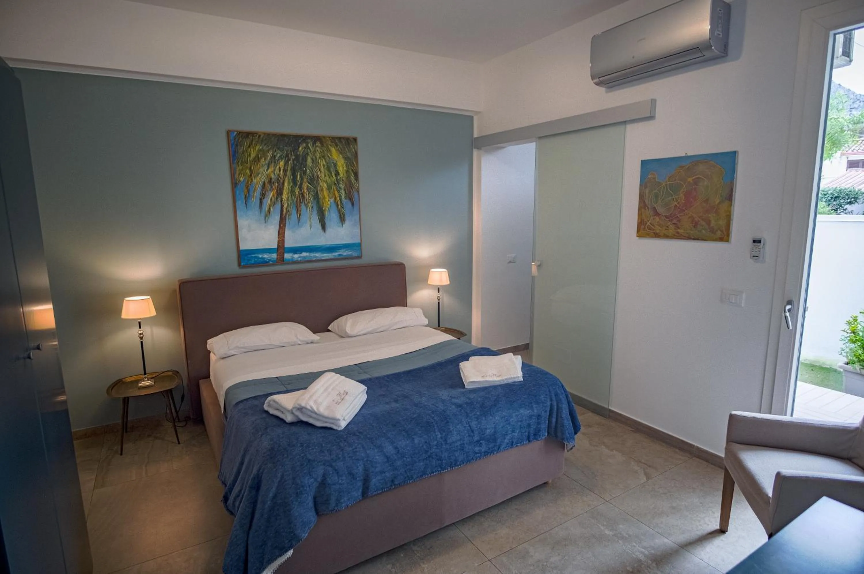 Bed in Le Muse Mondello