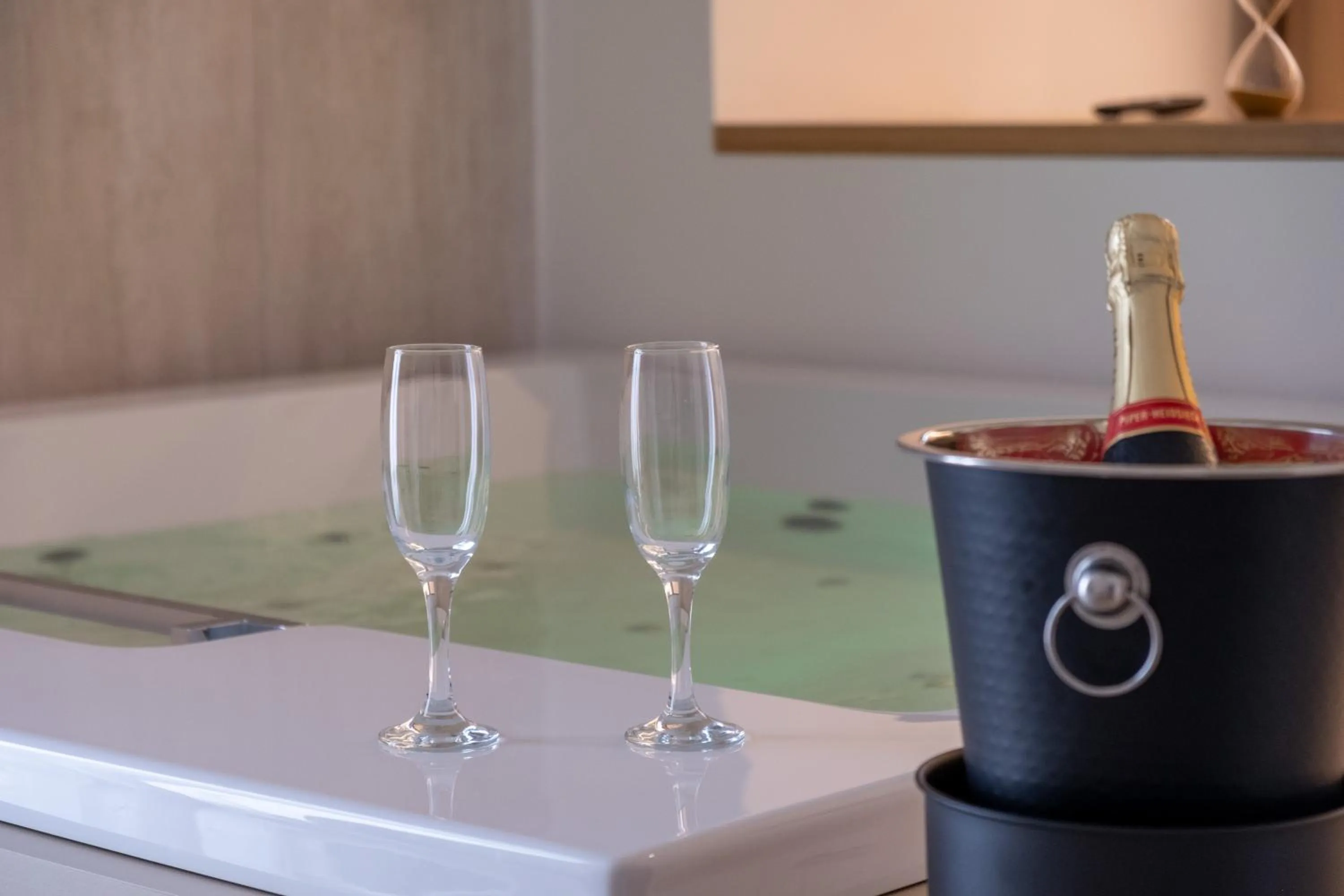 Hot Tub in Le Muse Mondello