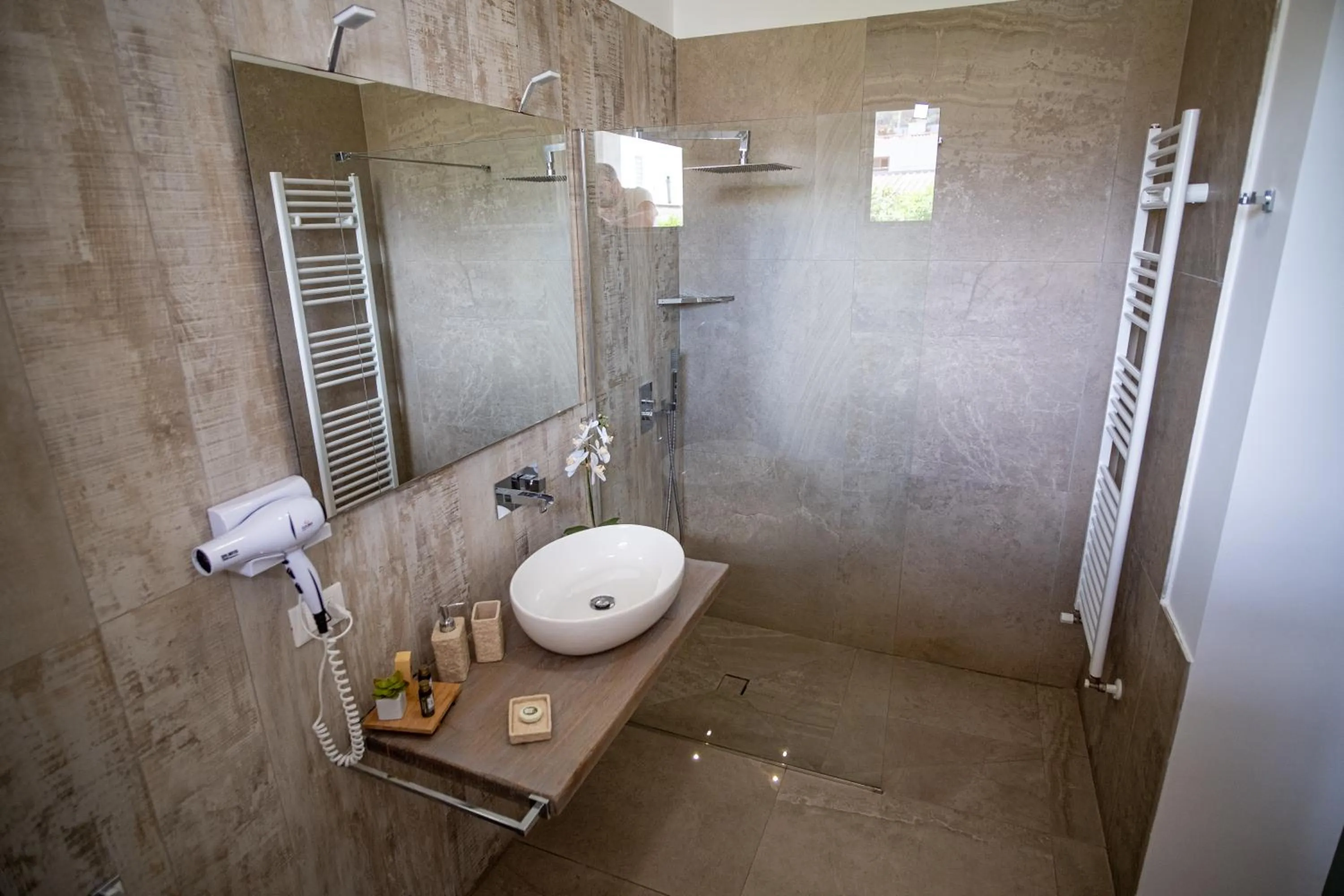 Bathroom in Le Muse Mondello