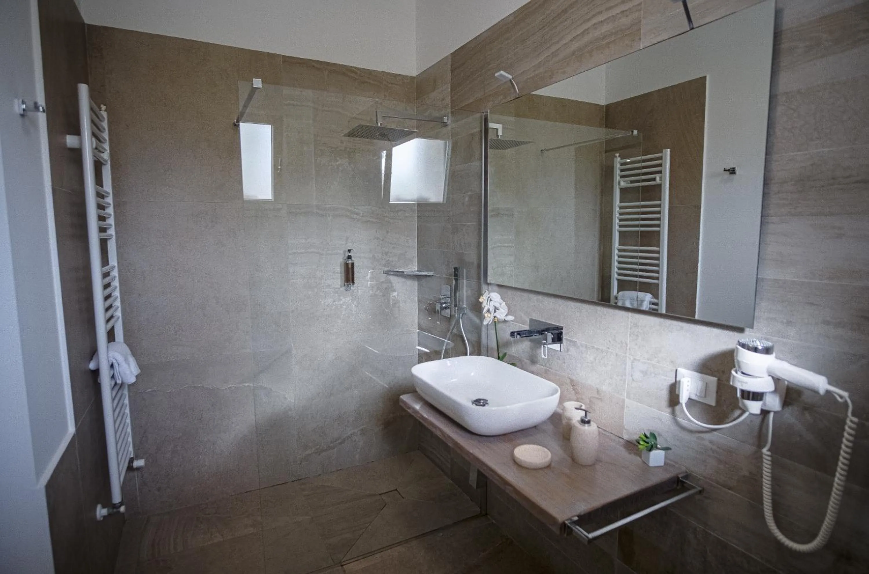 Bathroom in Le Muse Mondello