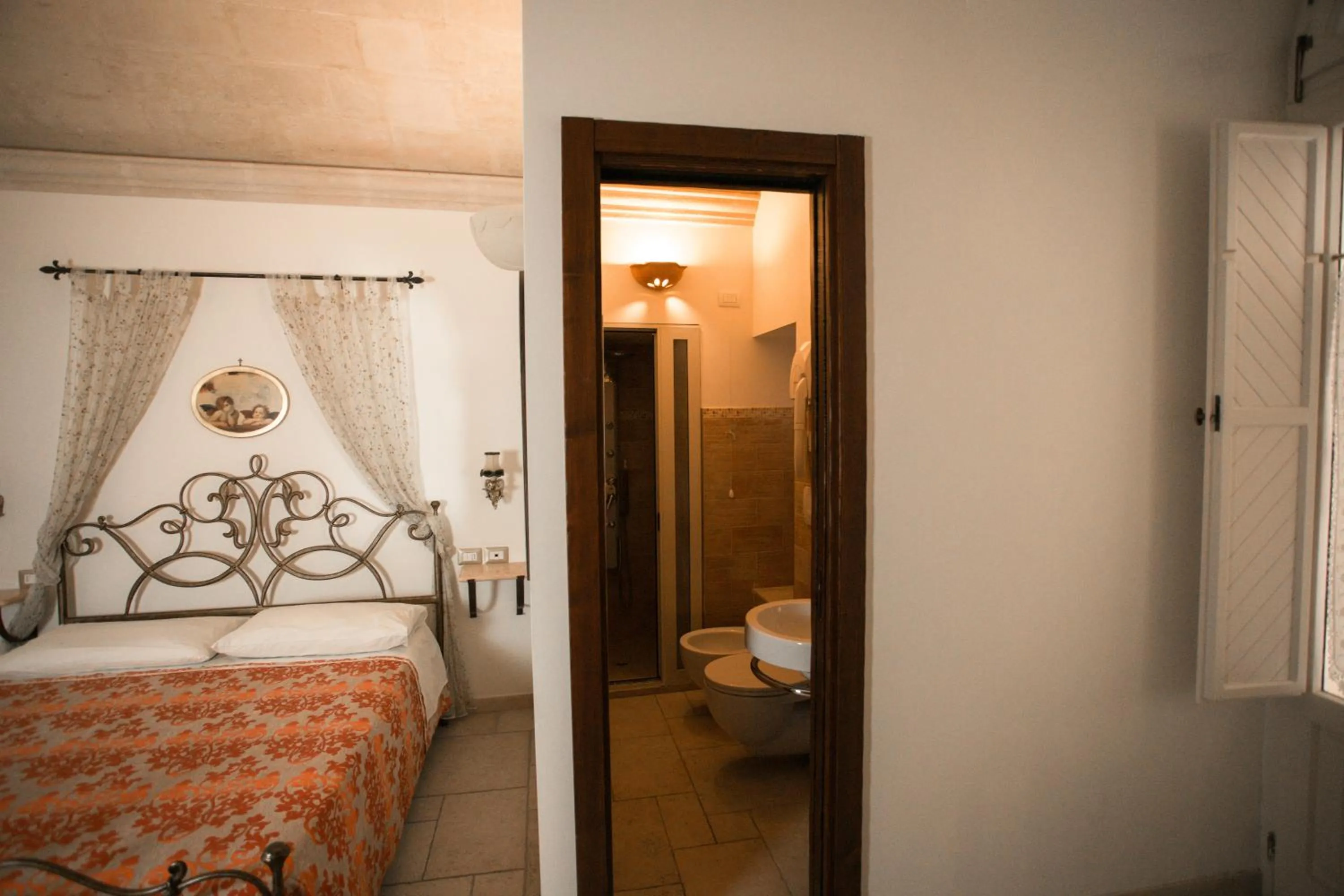 Photo of the whole room, Bed in B&B Del Castelvecchio