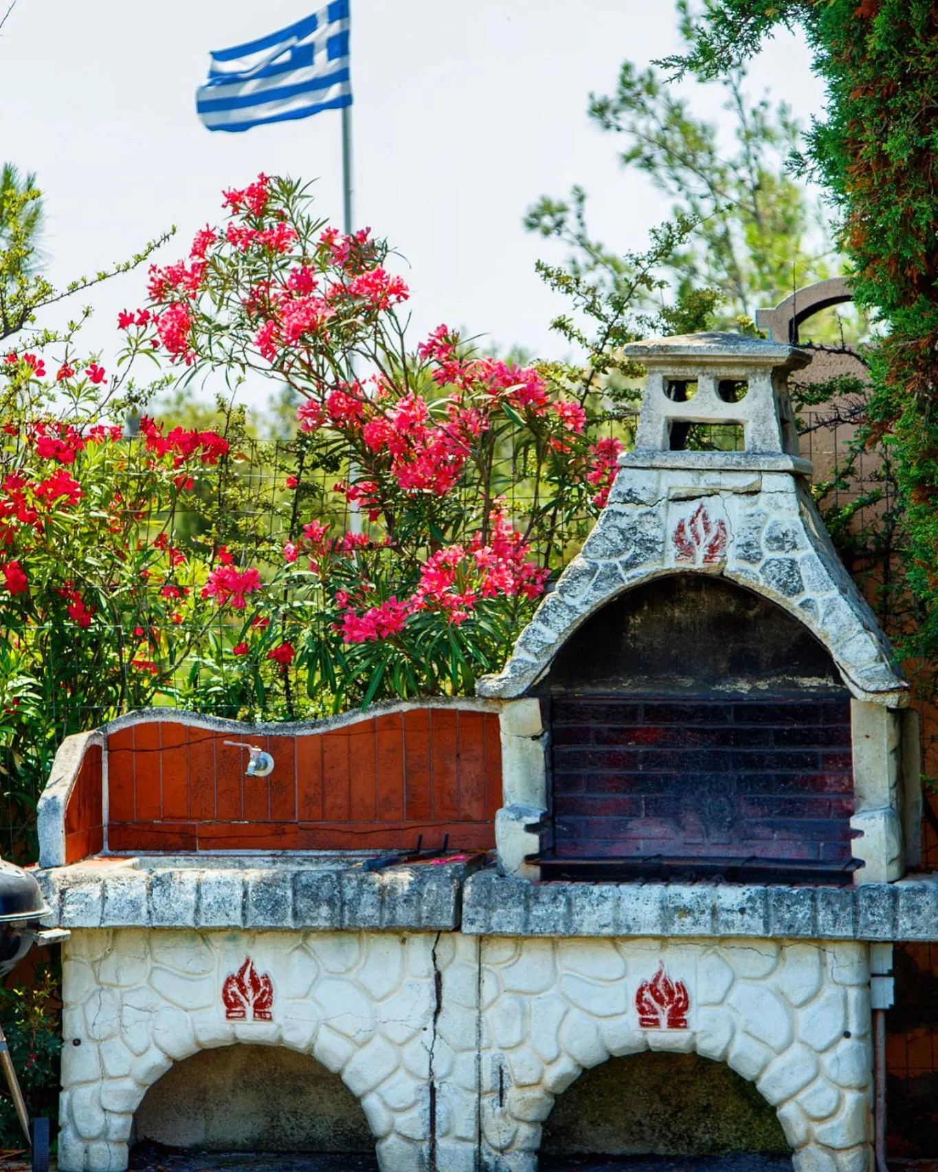 Property building in Villa Orama