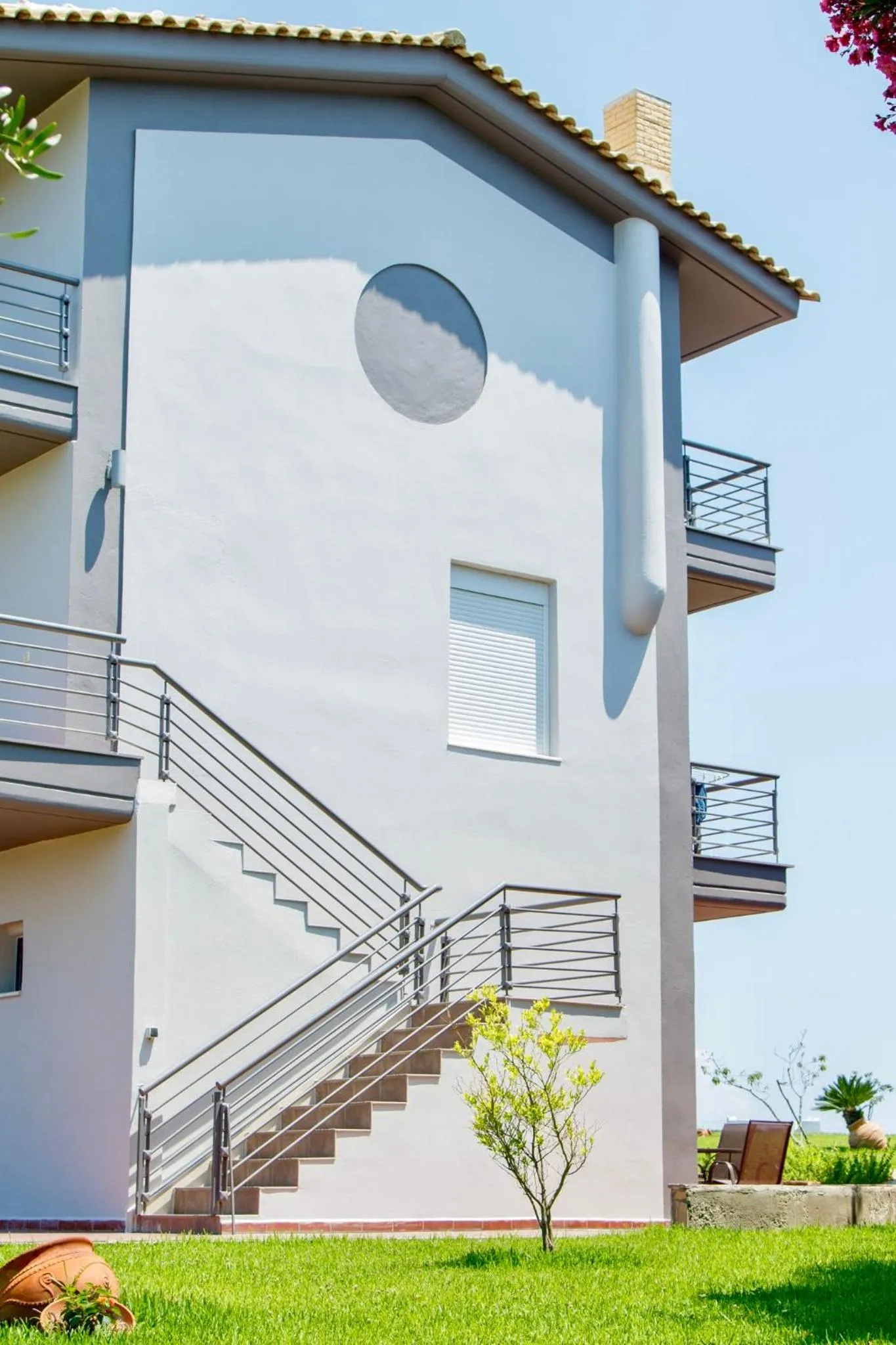 Property building in Villa Orama