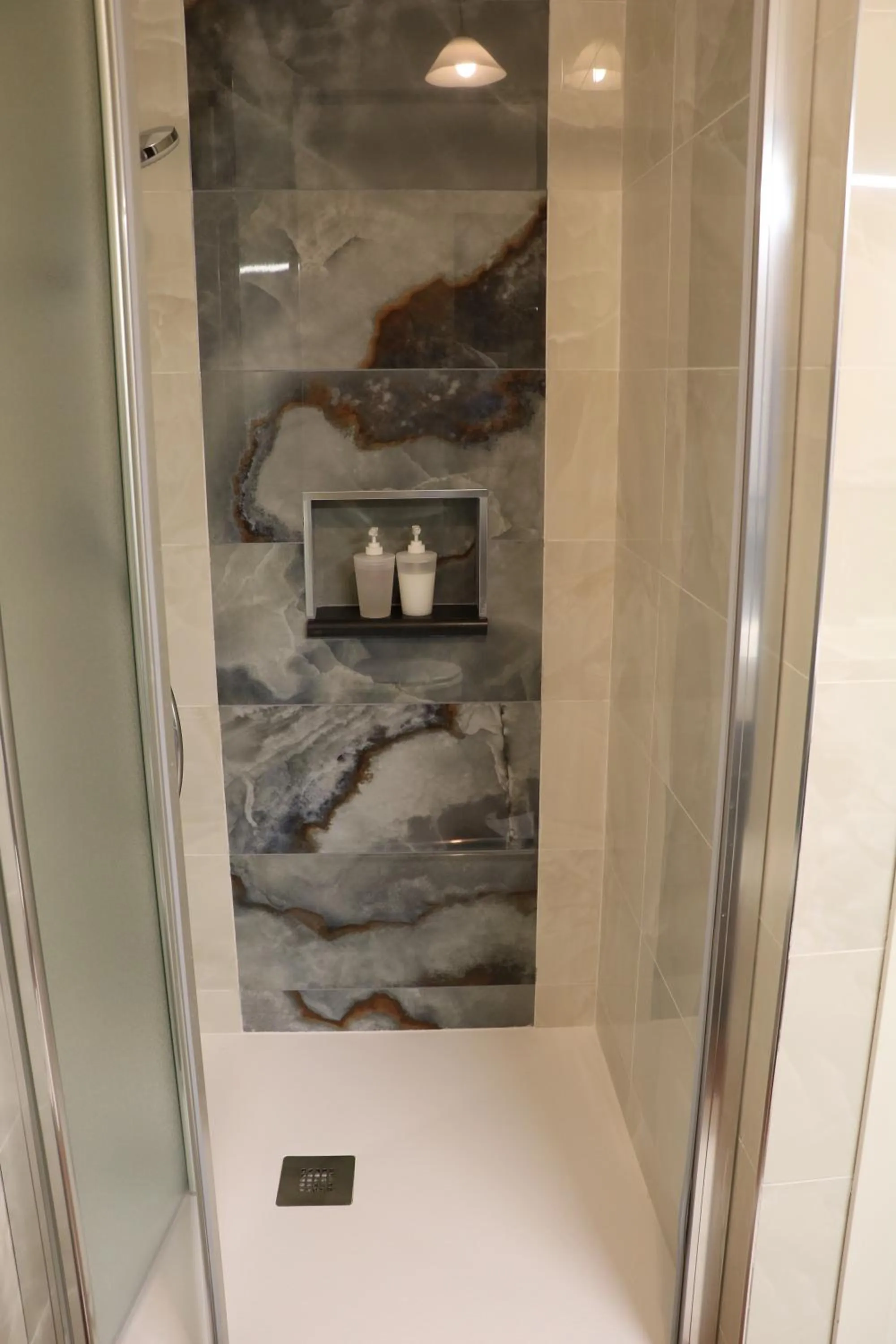 Bathroom in L'elefante