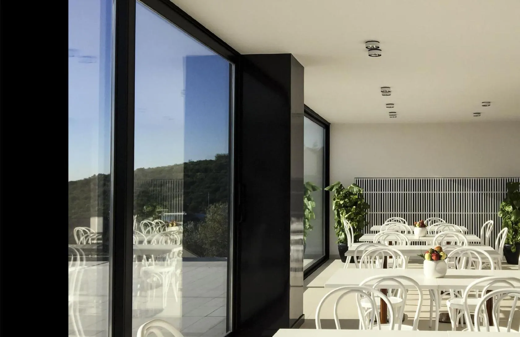 Talè Restaurant & Suite