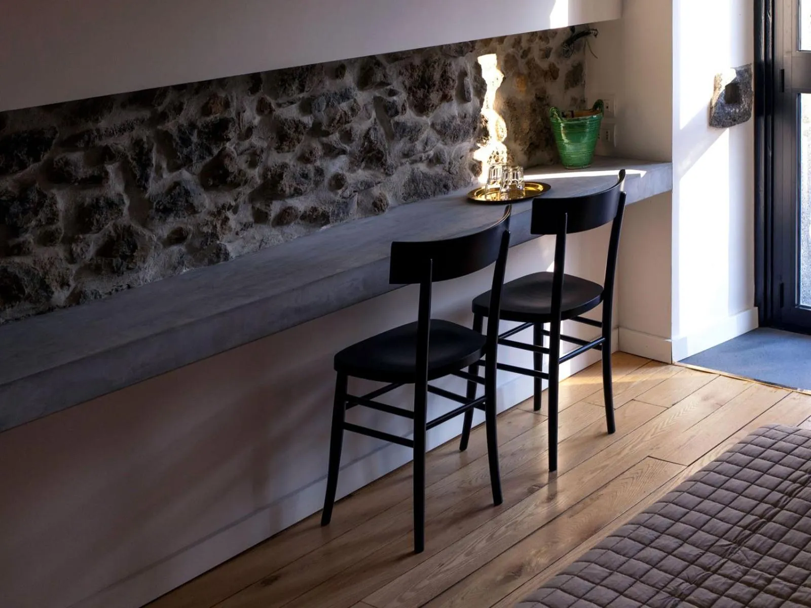 Talè Restaurant & Suite