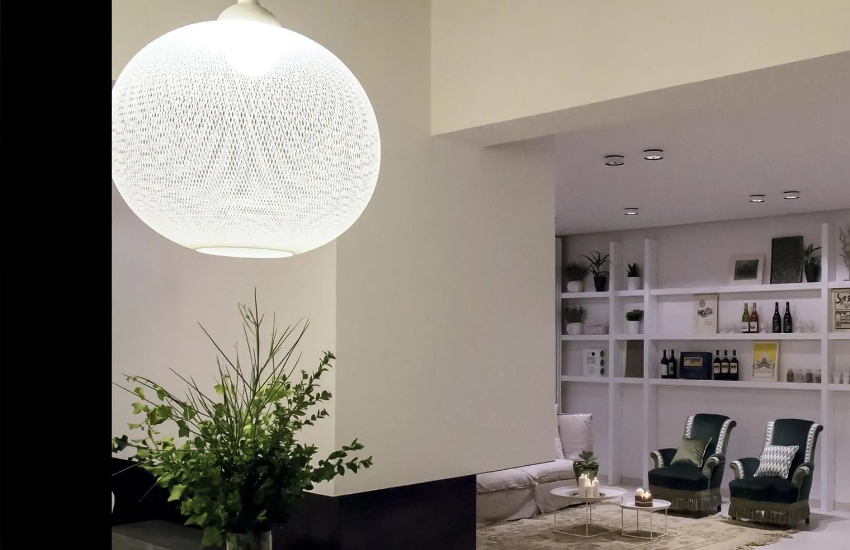 Library in Talè Restaurant & Suite