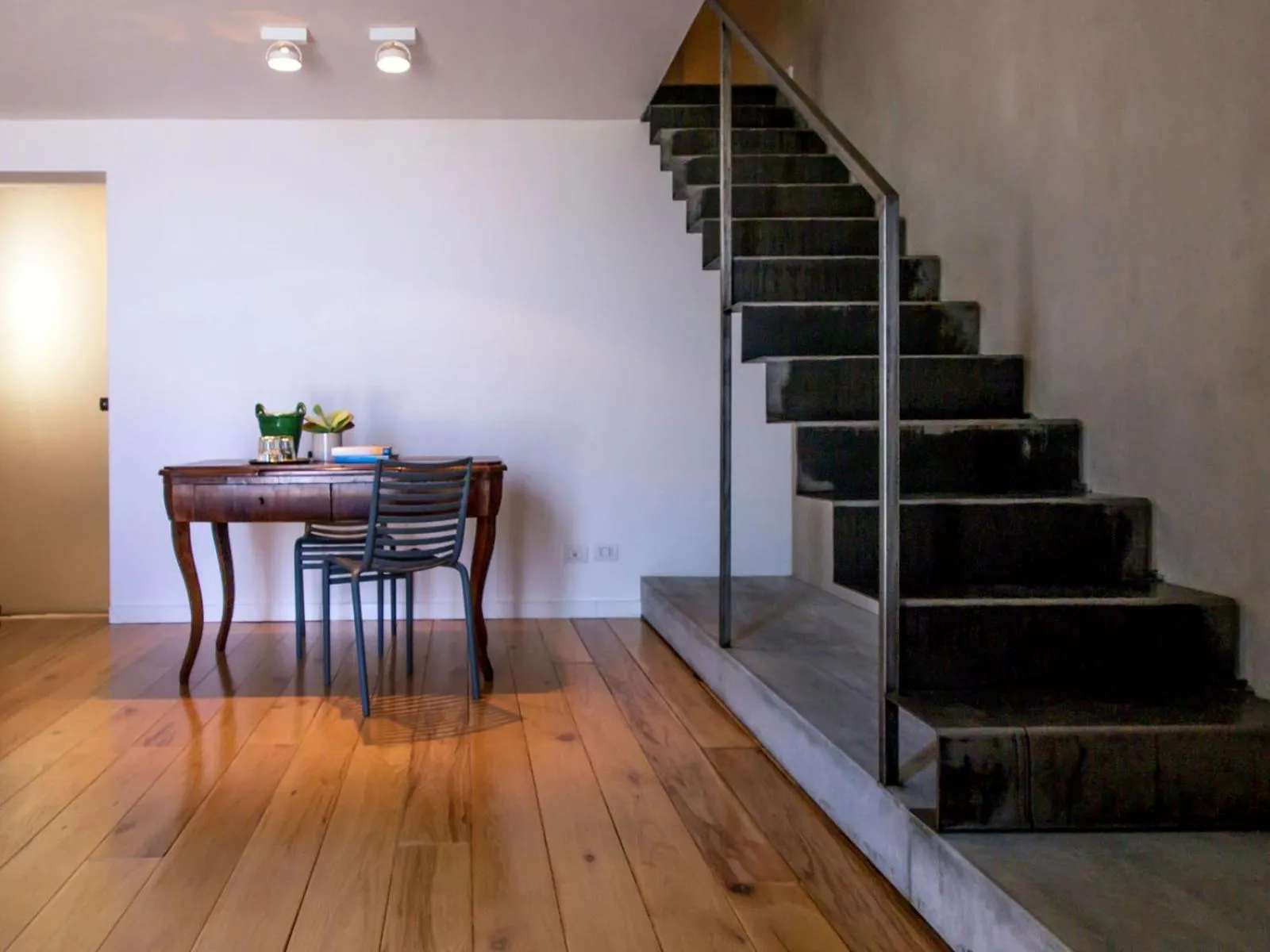 Talè Restaurant & Suite