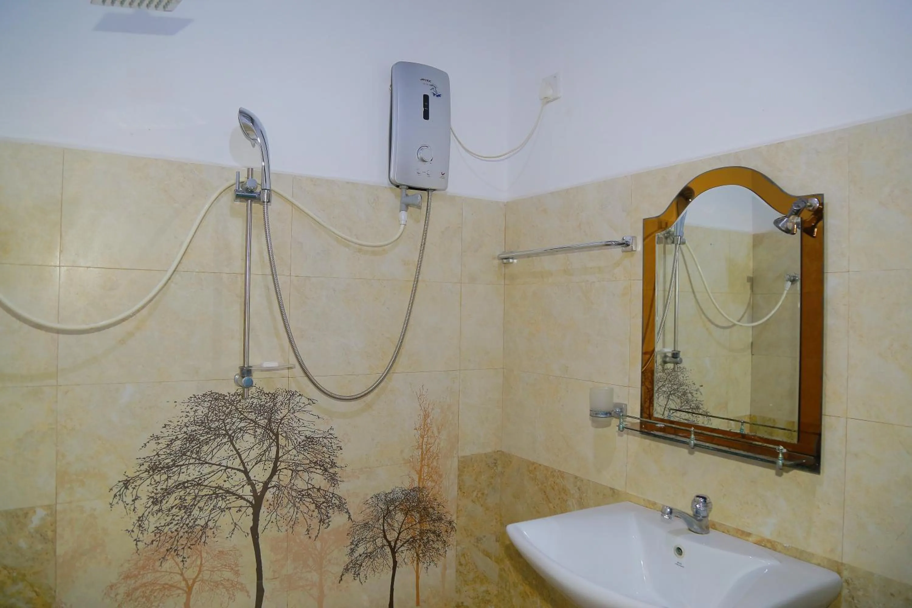 Bathroom in Eagle Homestay