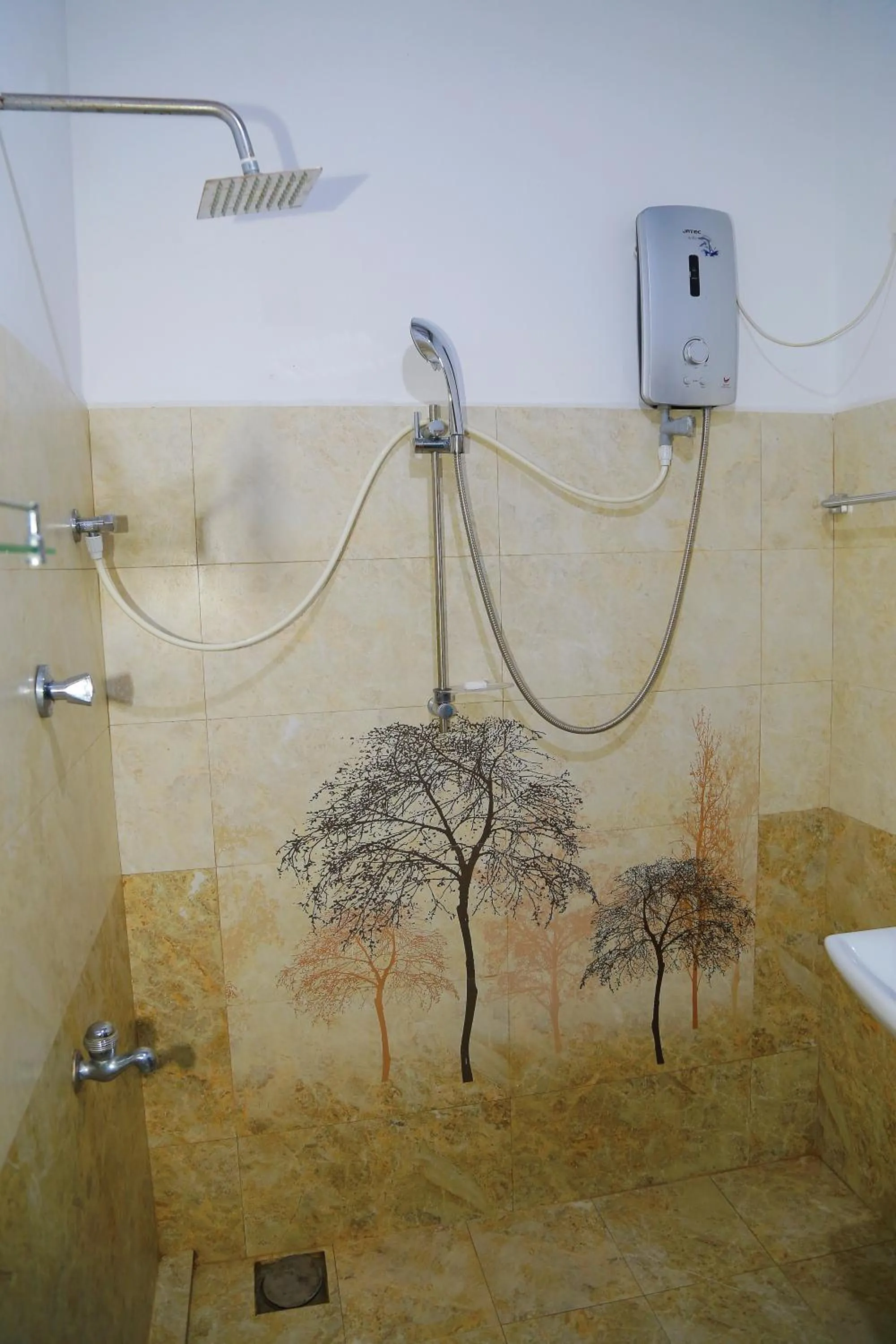 Bathroom in Eagle Homestay