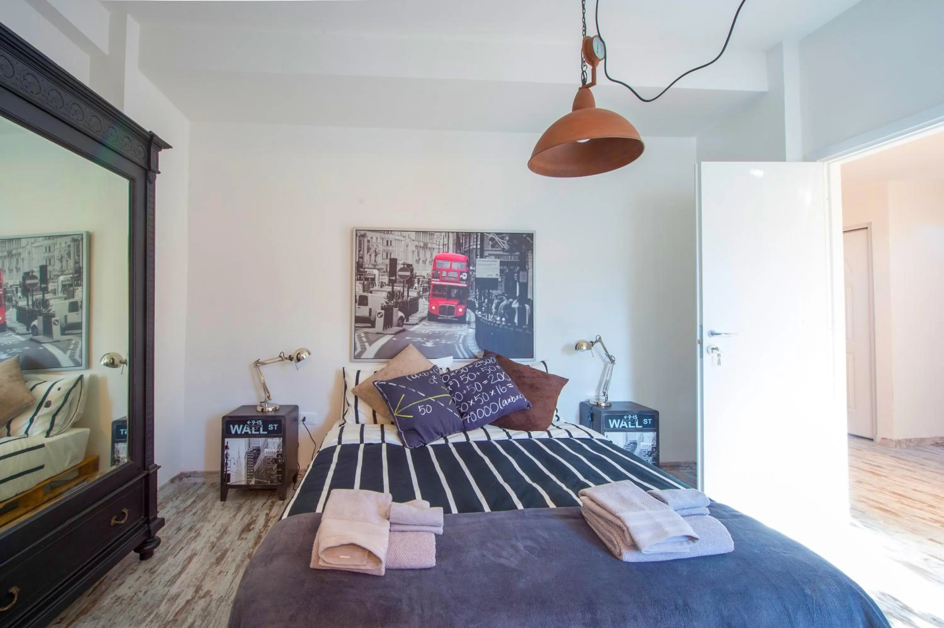 Photo of the whole room, Bed in Letto e Latte Roma Guest House