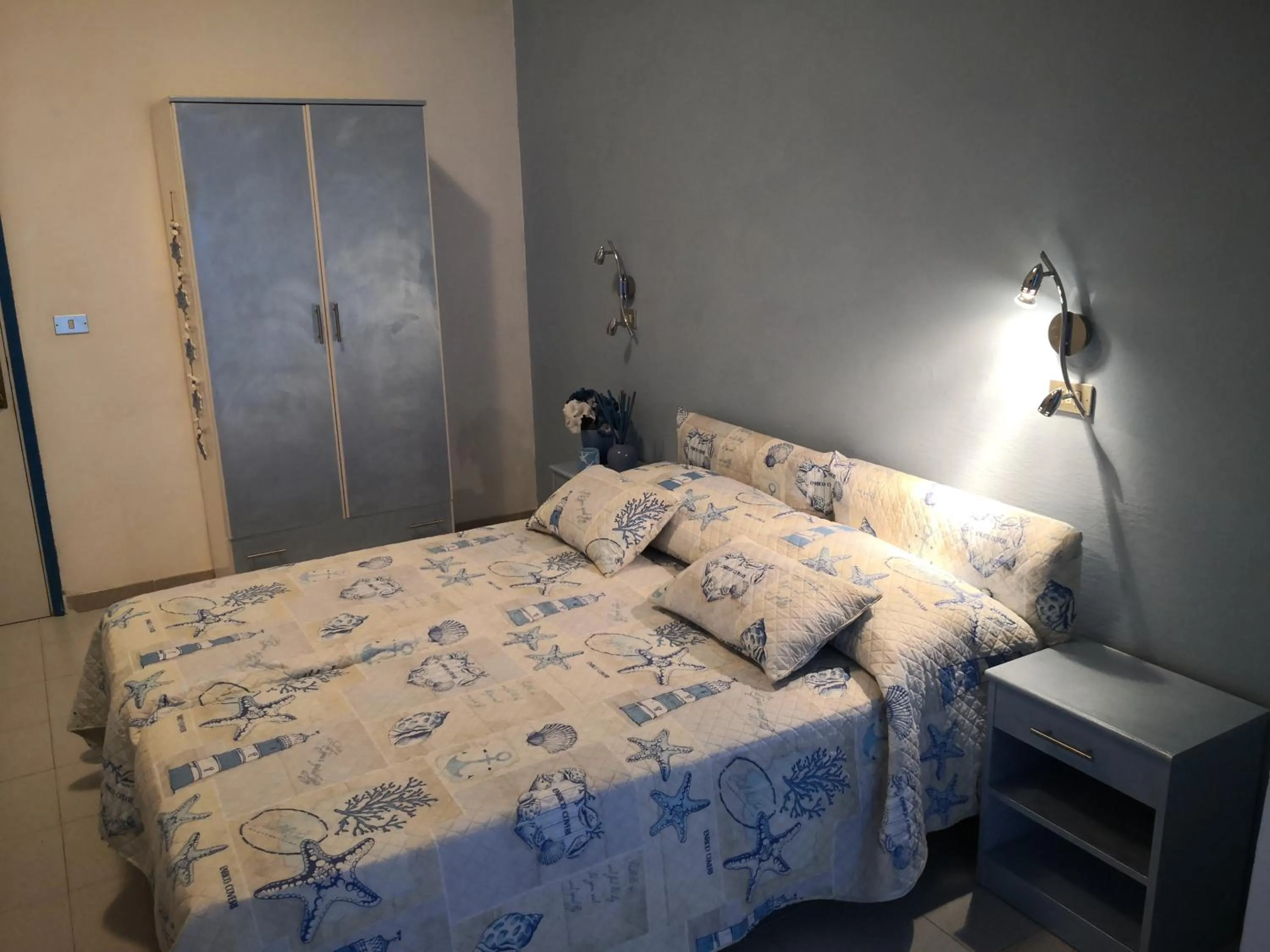 Bed in Residence BluAdria