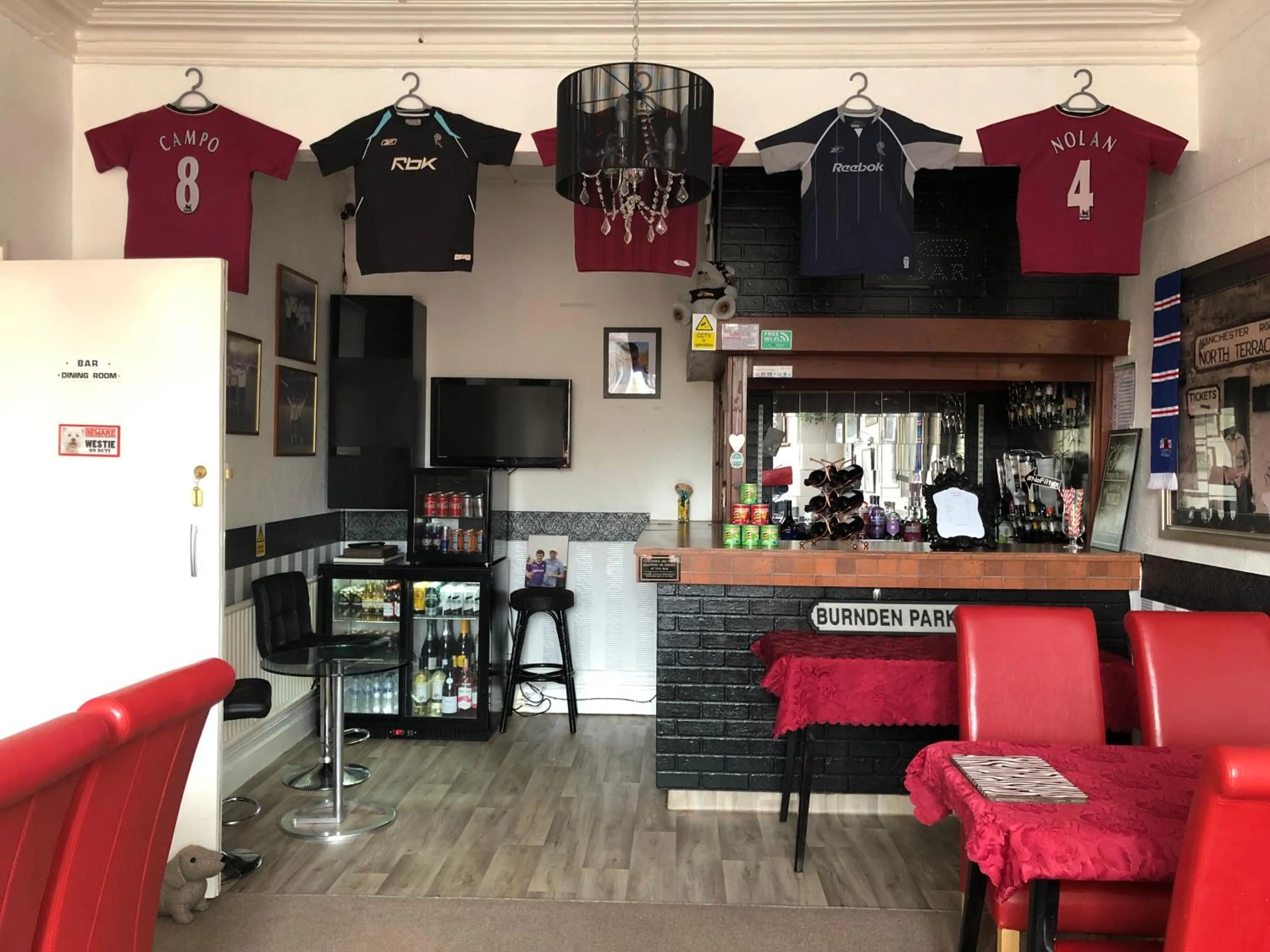 Lounge or bar in The Franklyn Hotel B&B