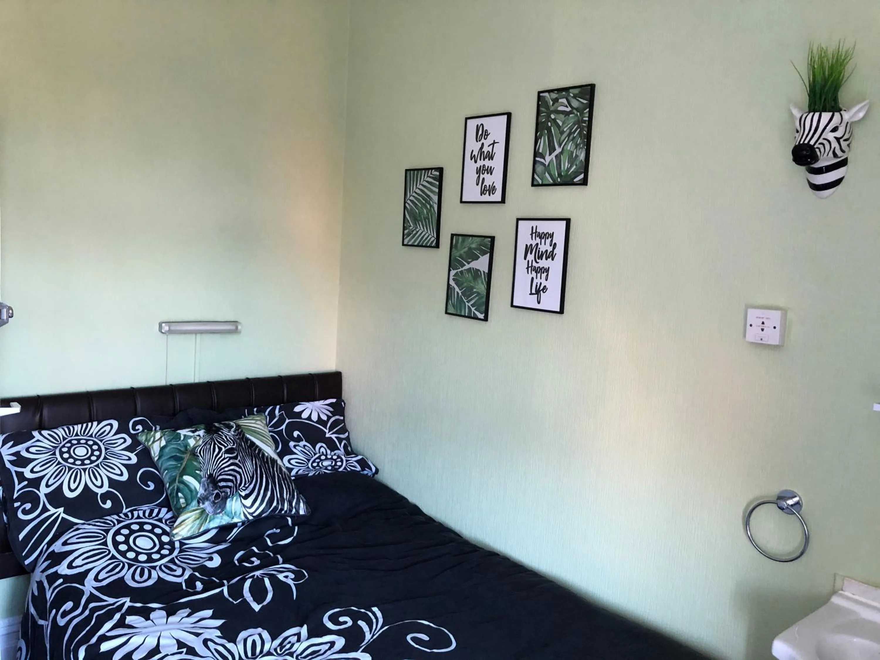 Bed in The Franklyn Hotel B&B