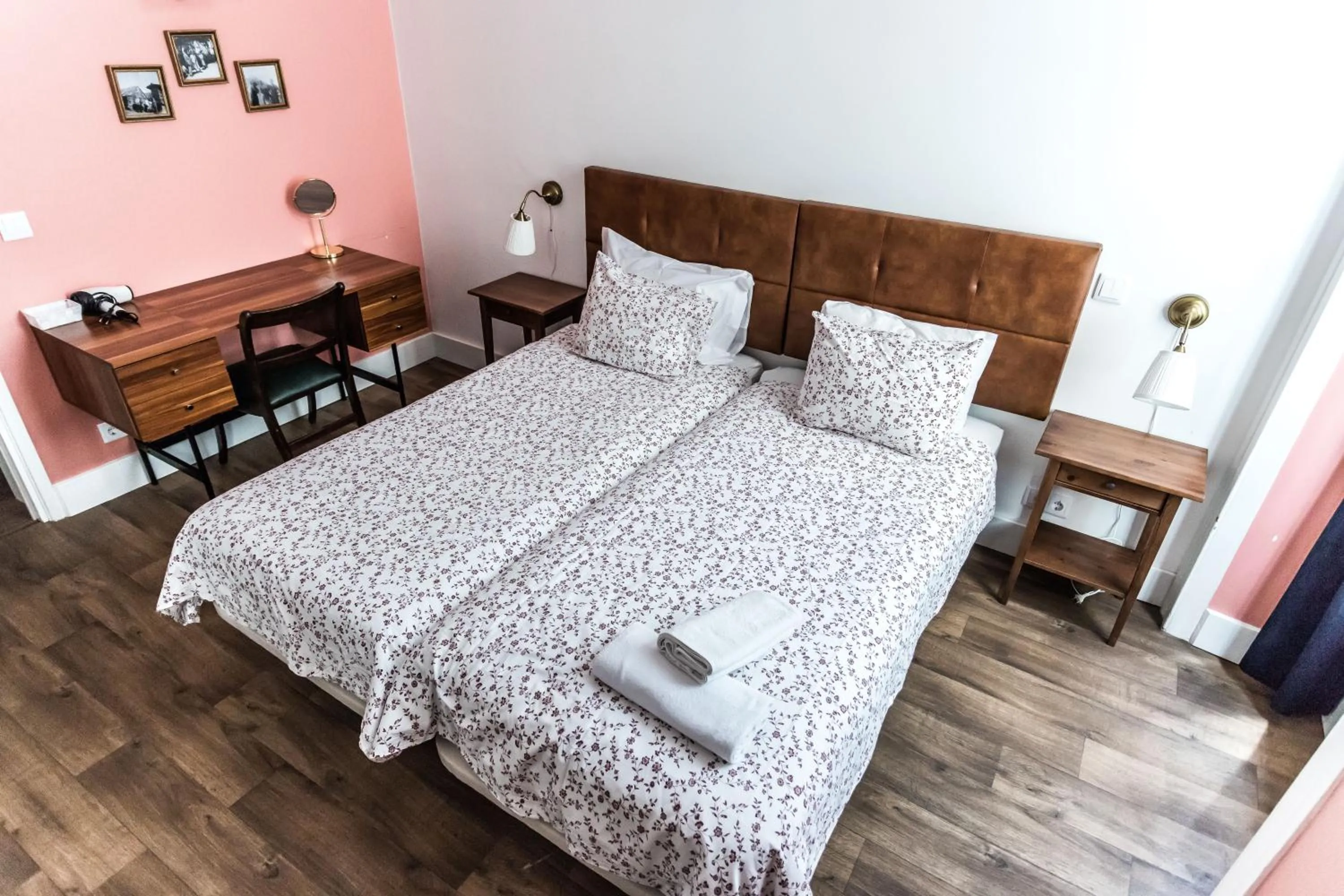 Bedroom, Bed in Home Lisbon Hostel