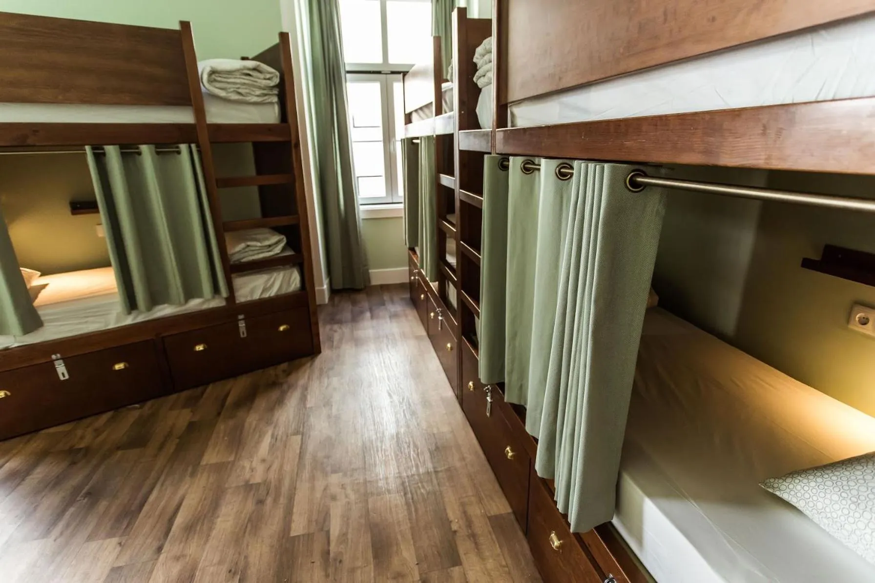 bunk bed, Bed in Home Lisbon Hostel