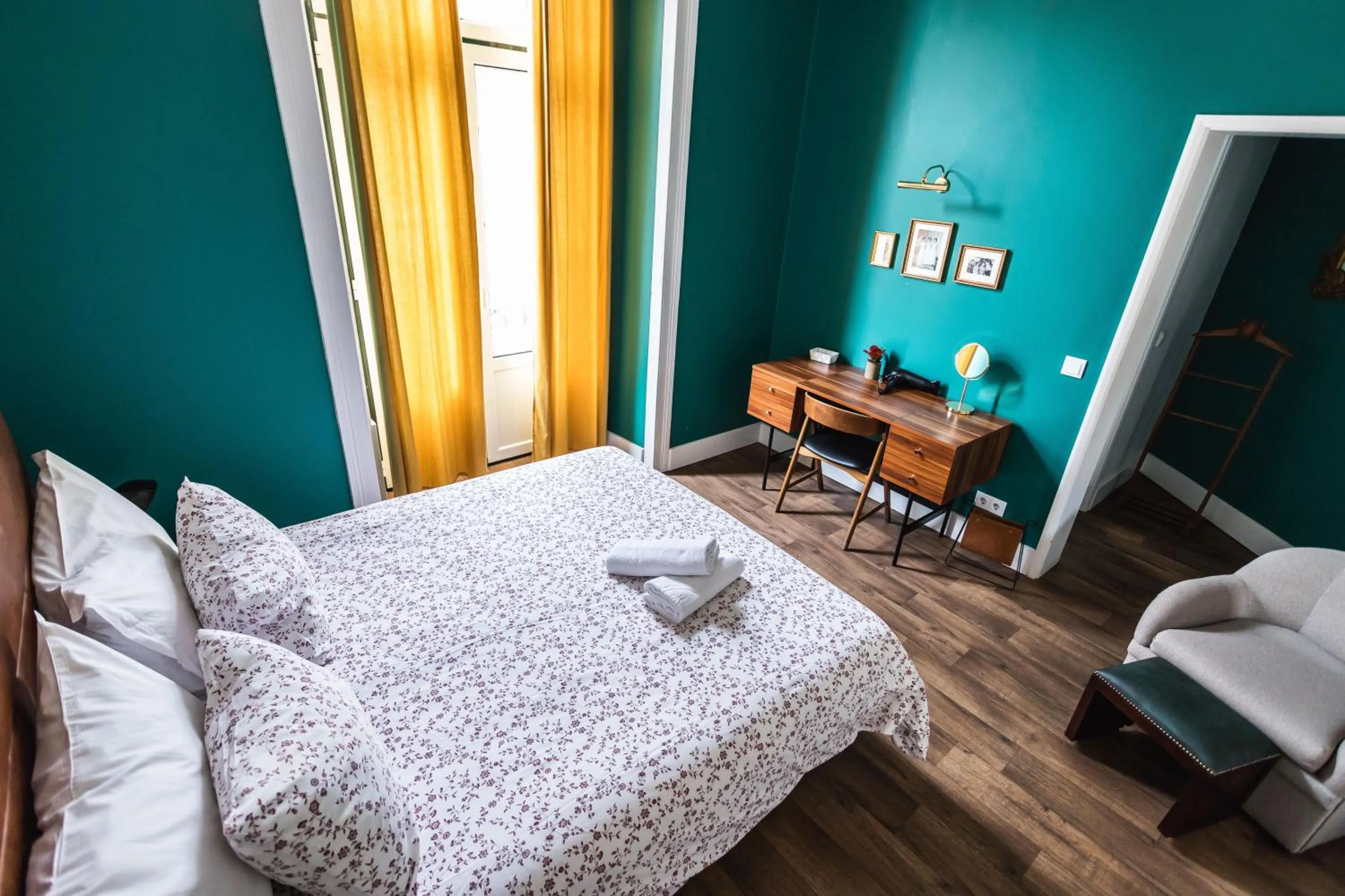 Decorative detail, Bed in Home Lisbon Hostel