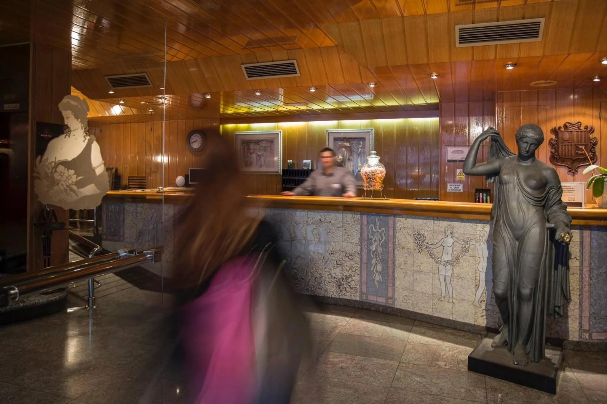 Lobby or reception in Yomo Imperial