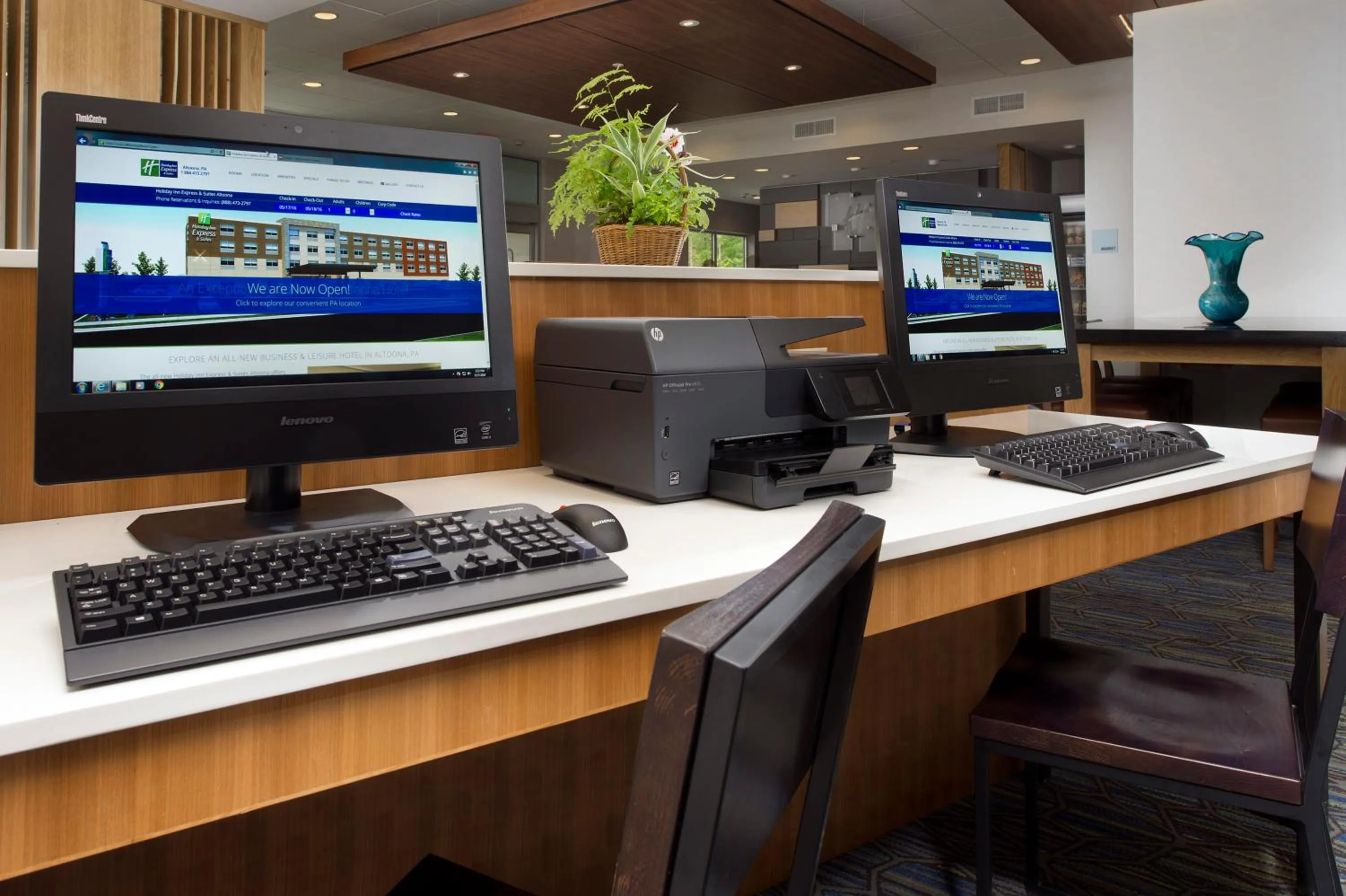 Business facilities in Holiday Inn Express & Suites by IHG Altoona by IHG