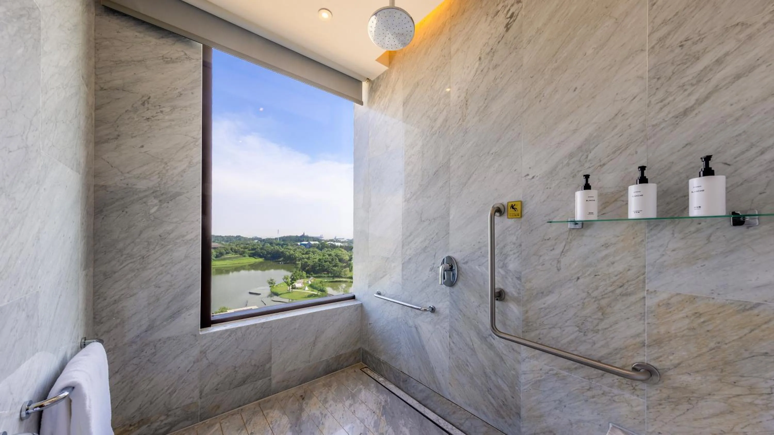Bathroom in InterContinental Nantong by IHG-Best view of yangtze