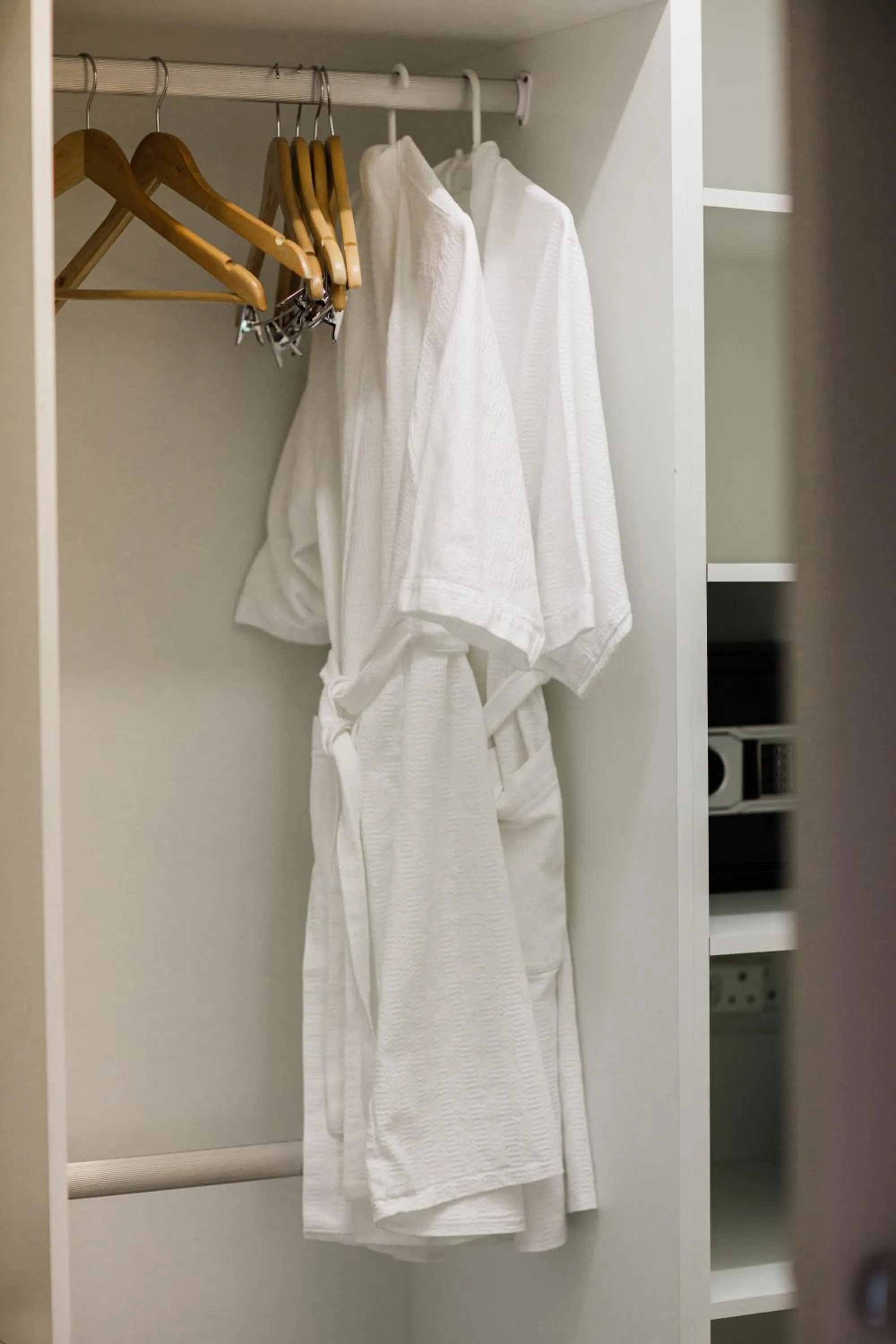 wardrobe in Marshden Estate