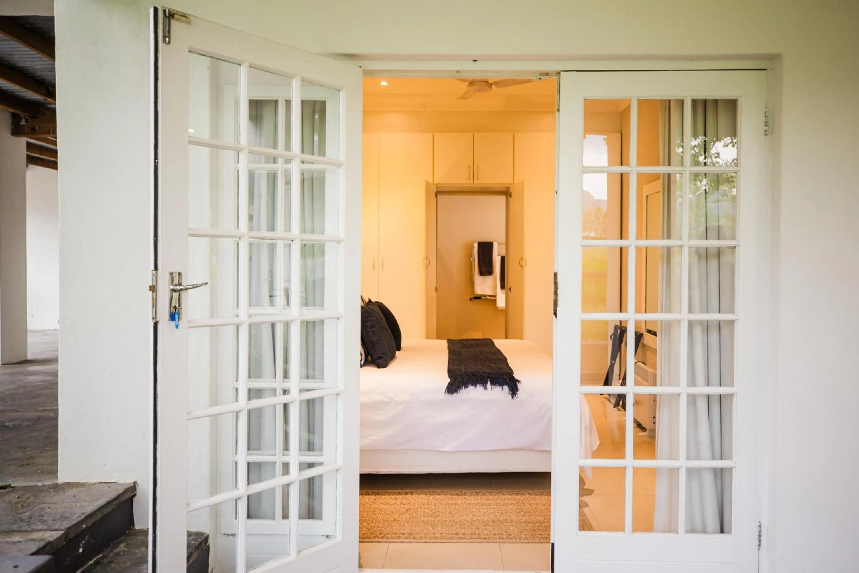 Bedroom, Bed in Marshden Estate
