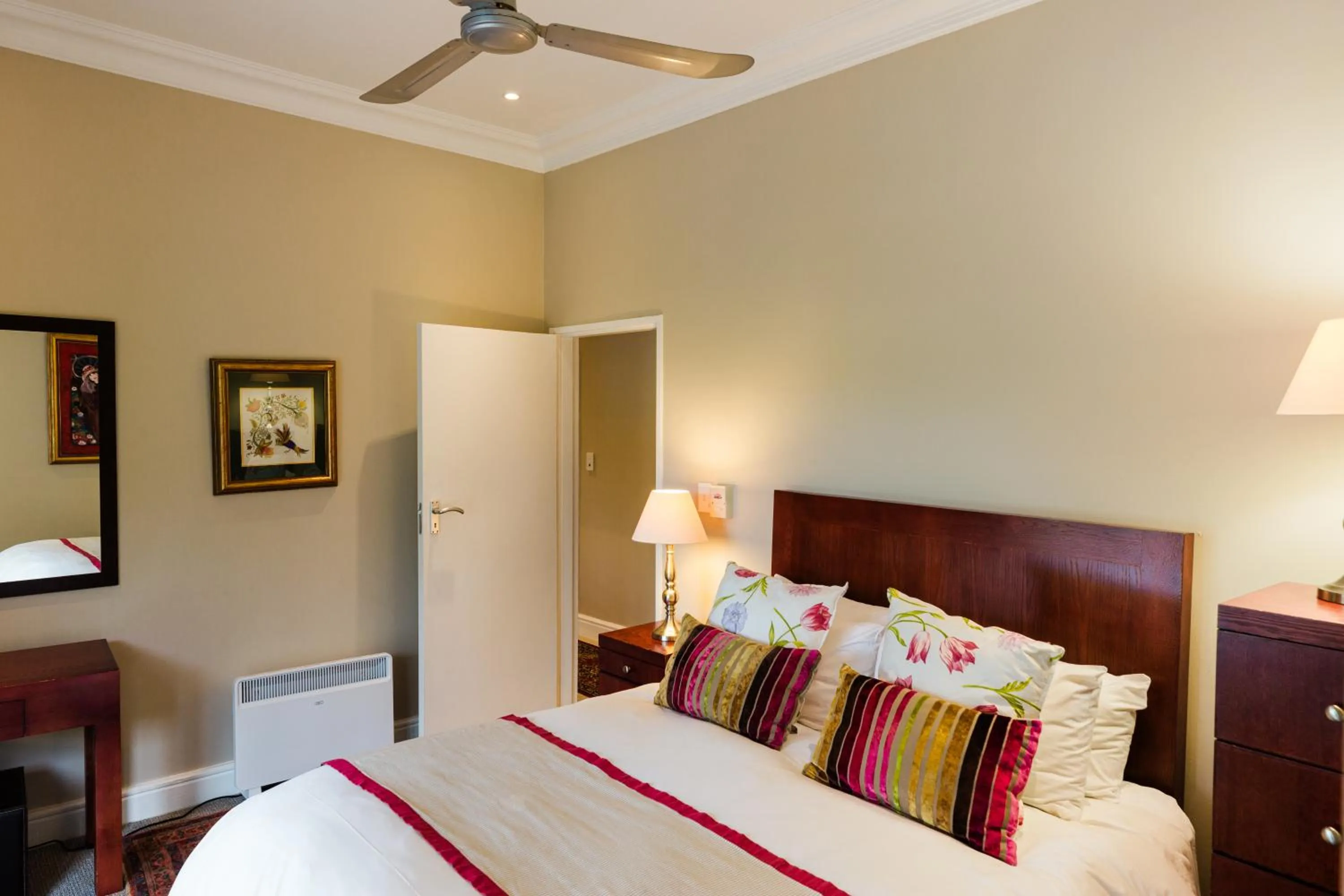 Bed in Marshden Estate