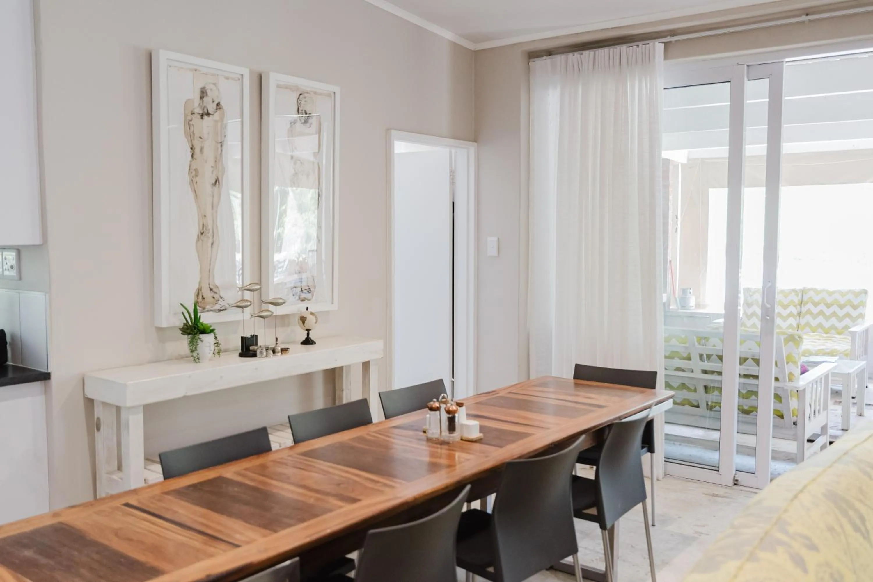 Dining area in Marshden Estate