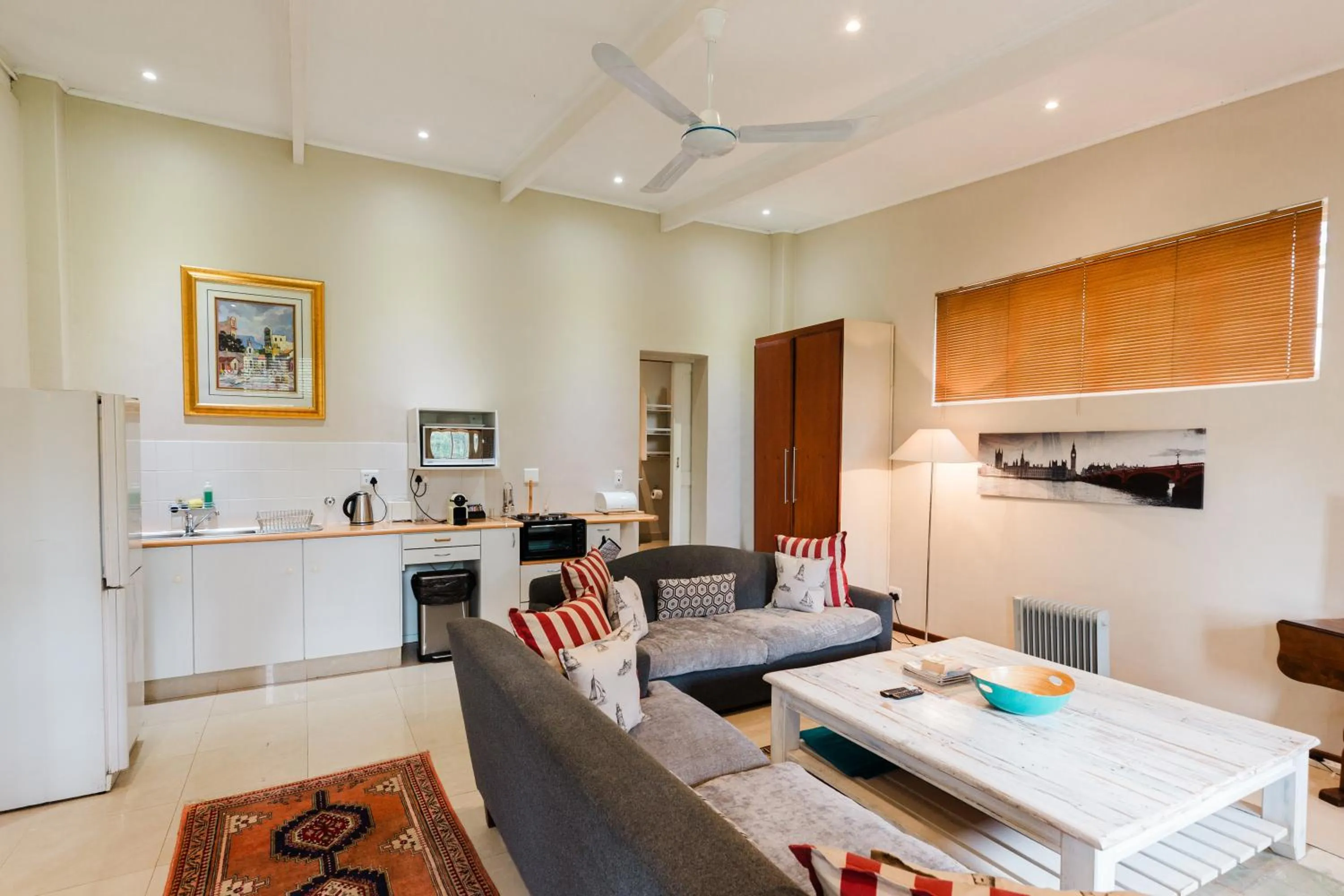 Living room in Marshden Estate