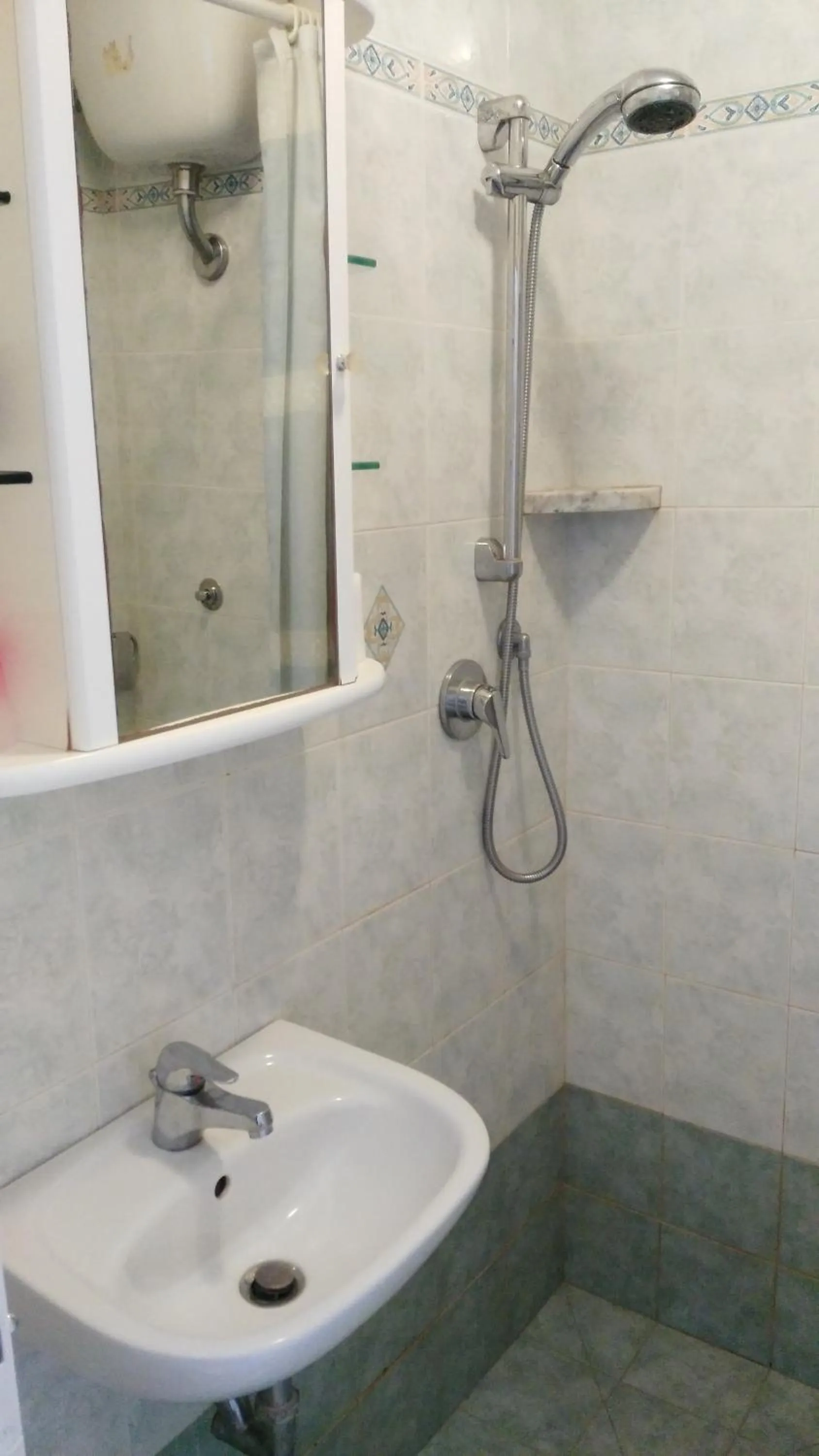 Shower in Residence Hotel Vittoria