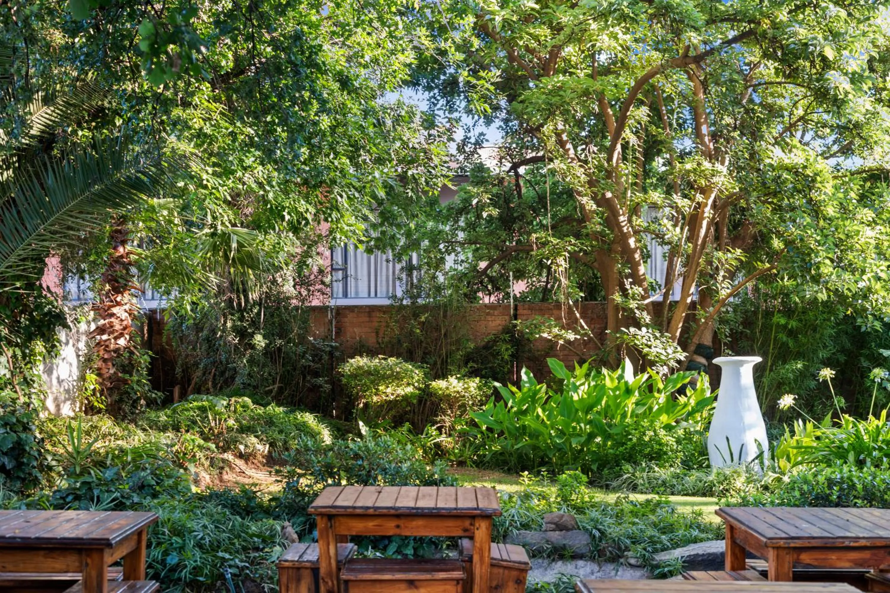 Garden in De Akker Guest House