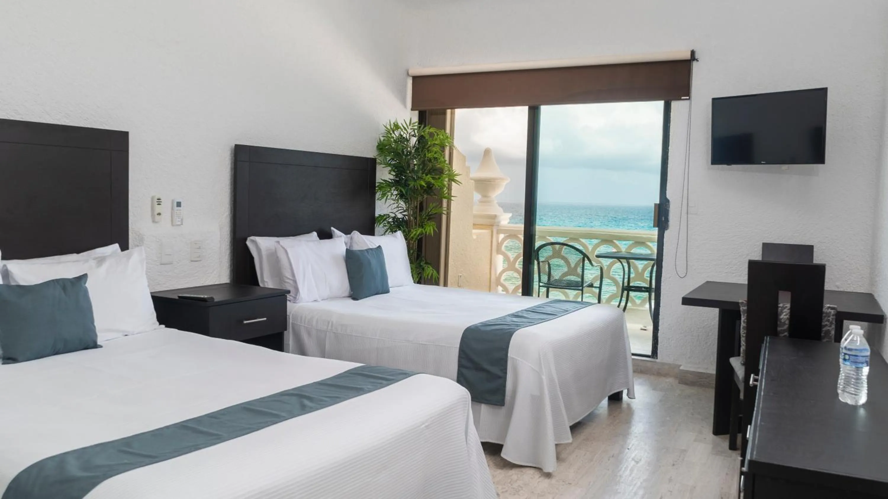 Balcony/Terrace in Cancún Plaza Sea View