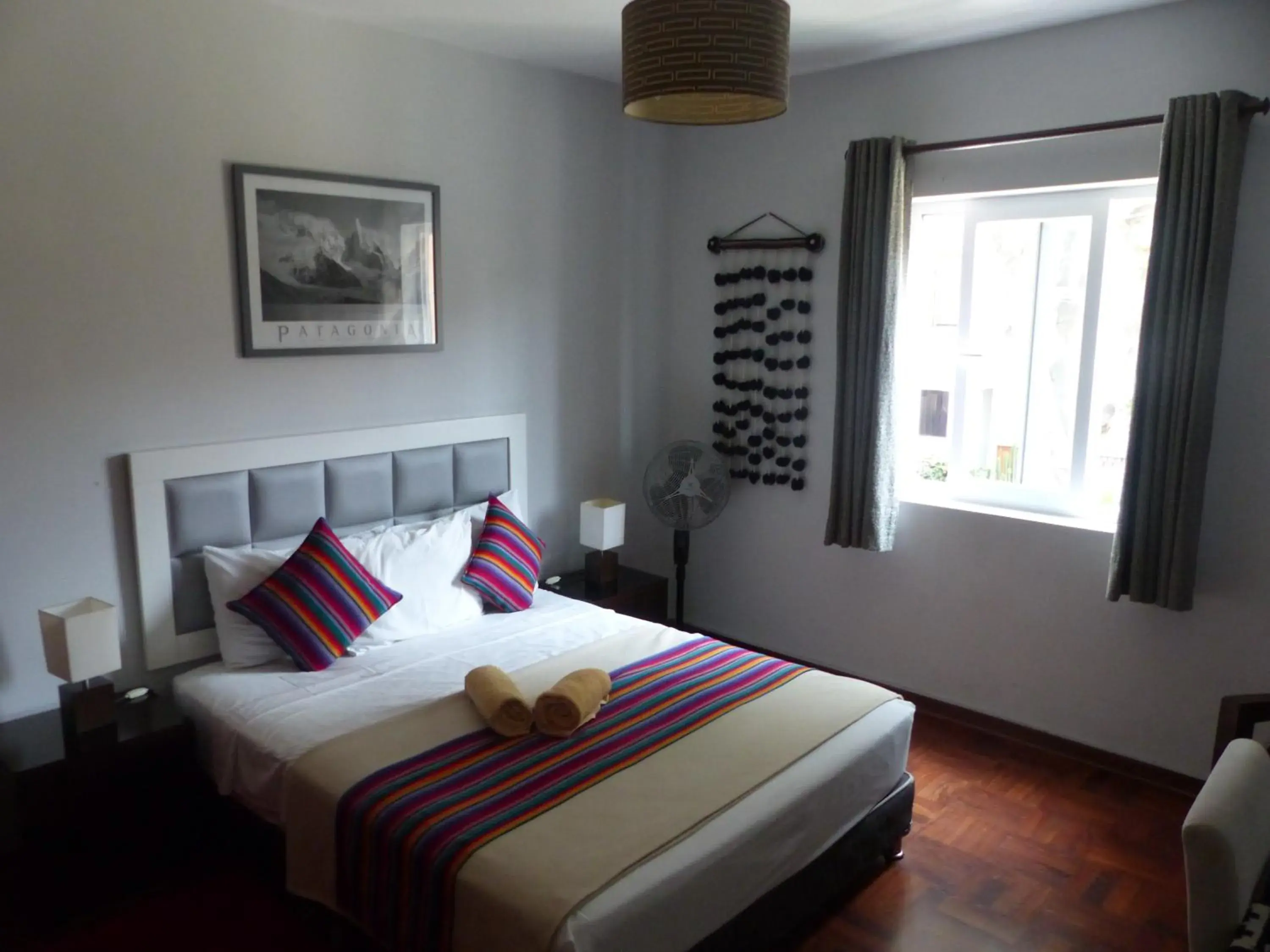 Queen Room with Shared Bathroom - single occupancy in The Lighthouse Bed and Breakfast Queen Room with Shared Bathroom - single occupancy in The Lighthouse Bed and Breakfast