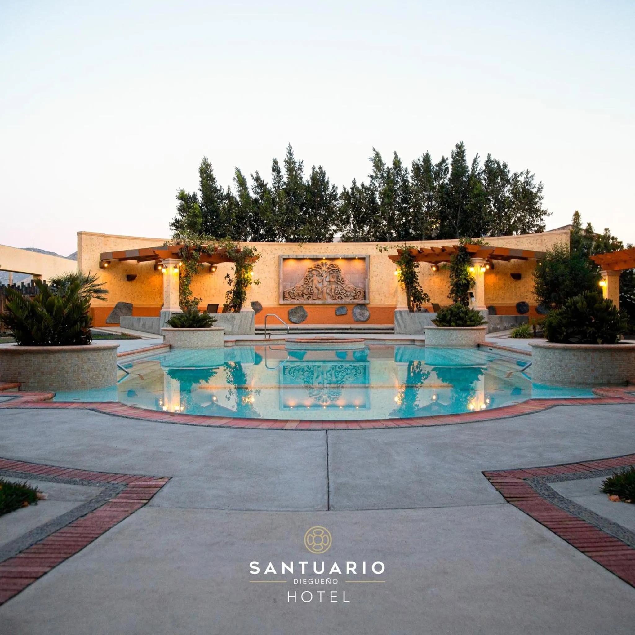 Property building in Santuario Diegueño