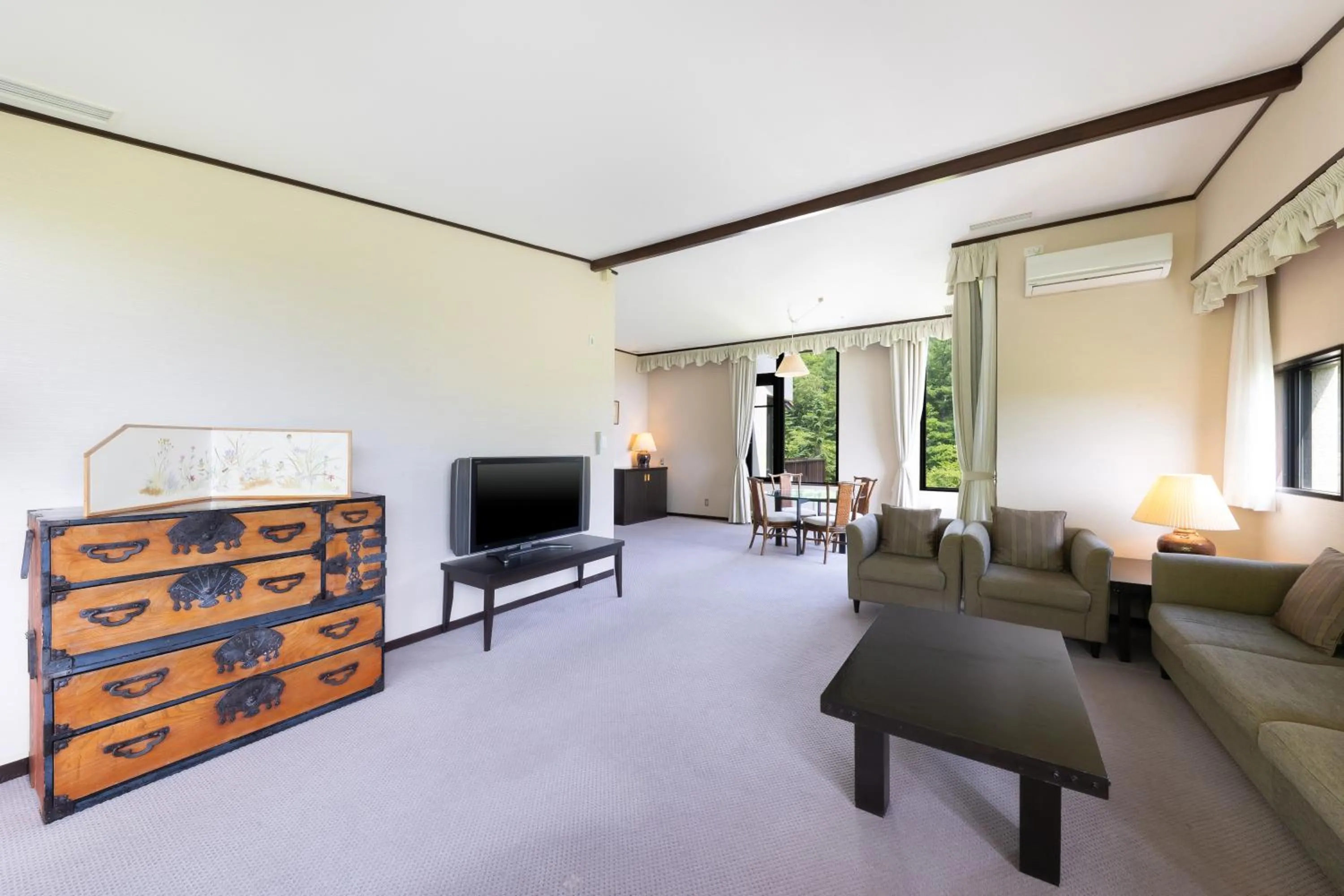 Living room in Yatsugatake Kogen Lodge