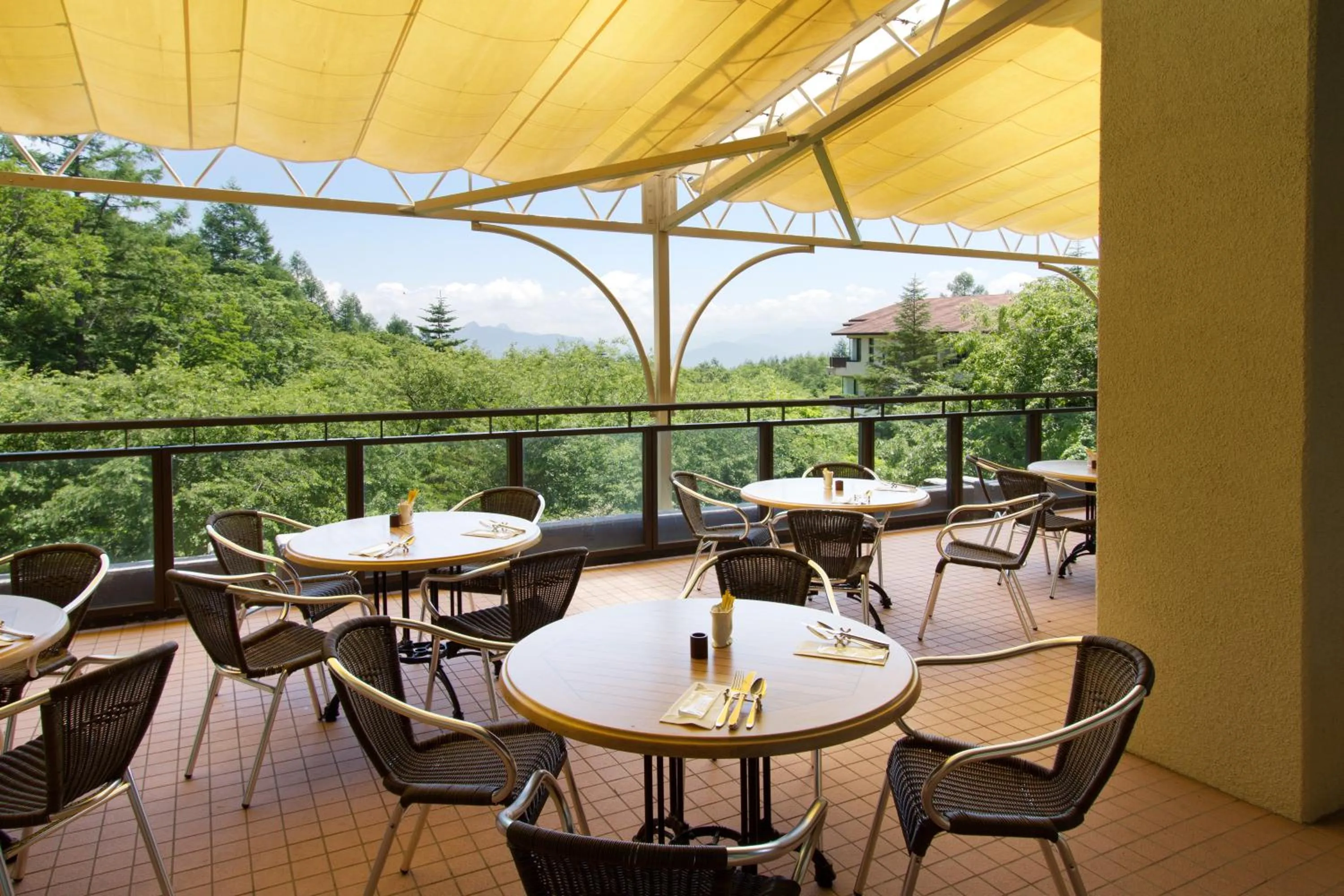 Restaurant/places to eat in Yatsugatake Kogen Lodge