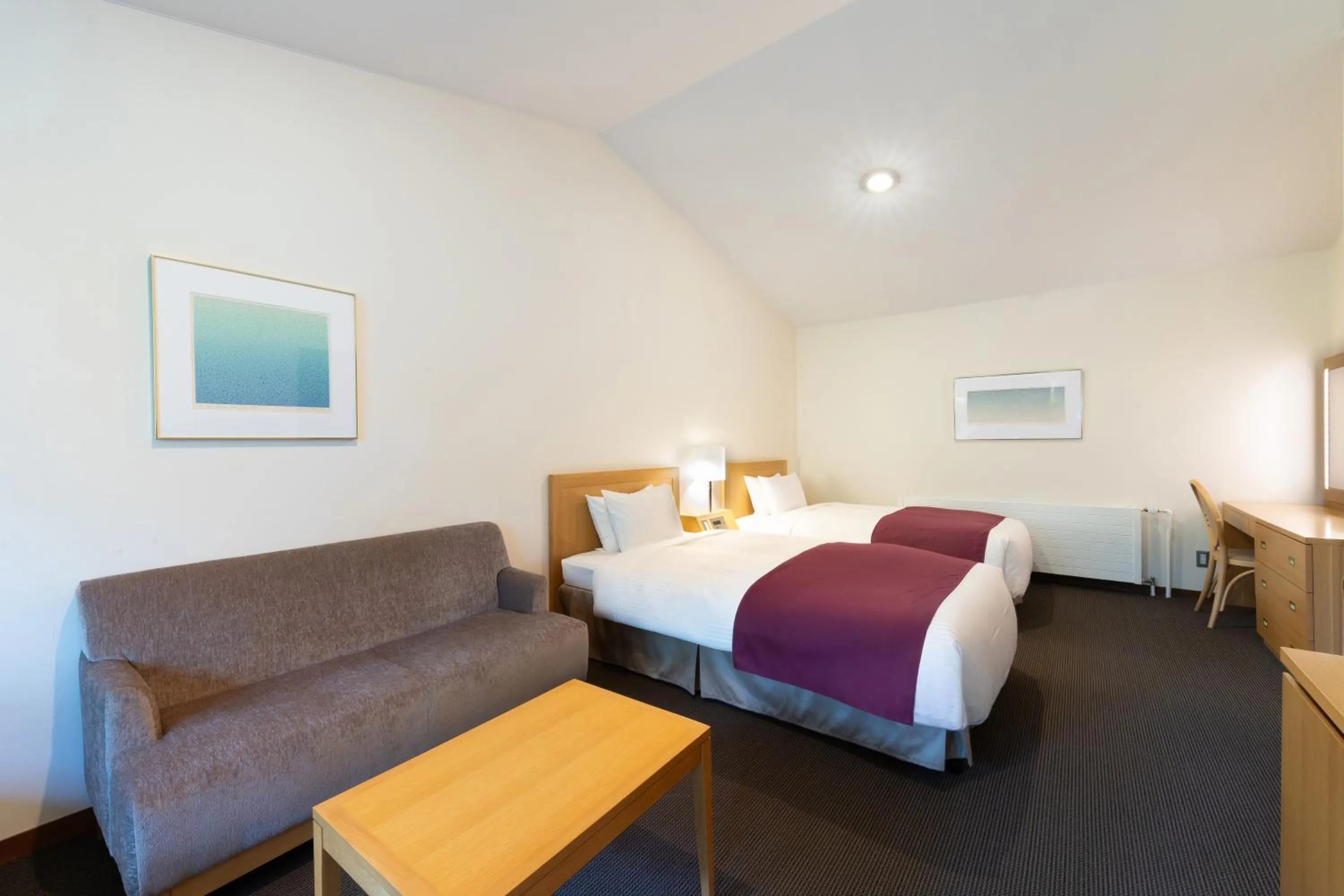 Bed in Yatsugatake Kogen Lodge