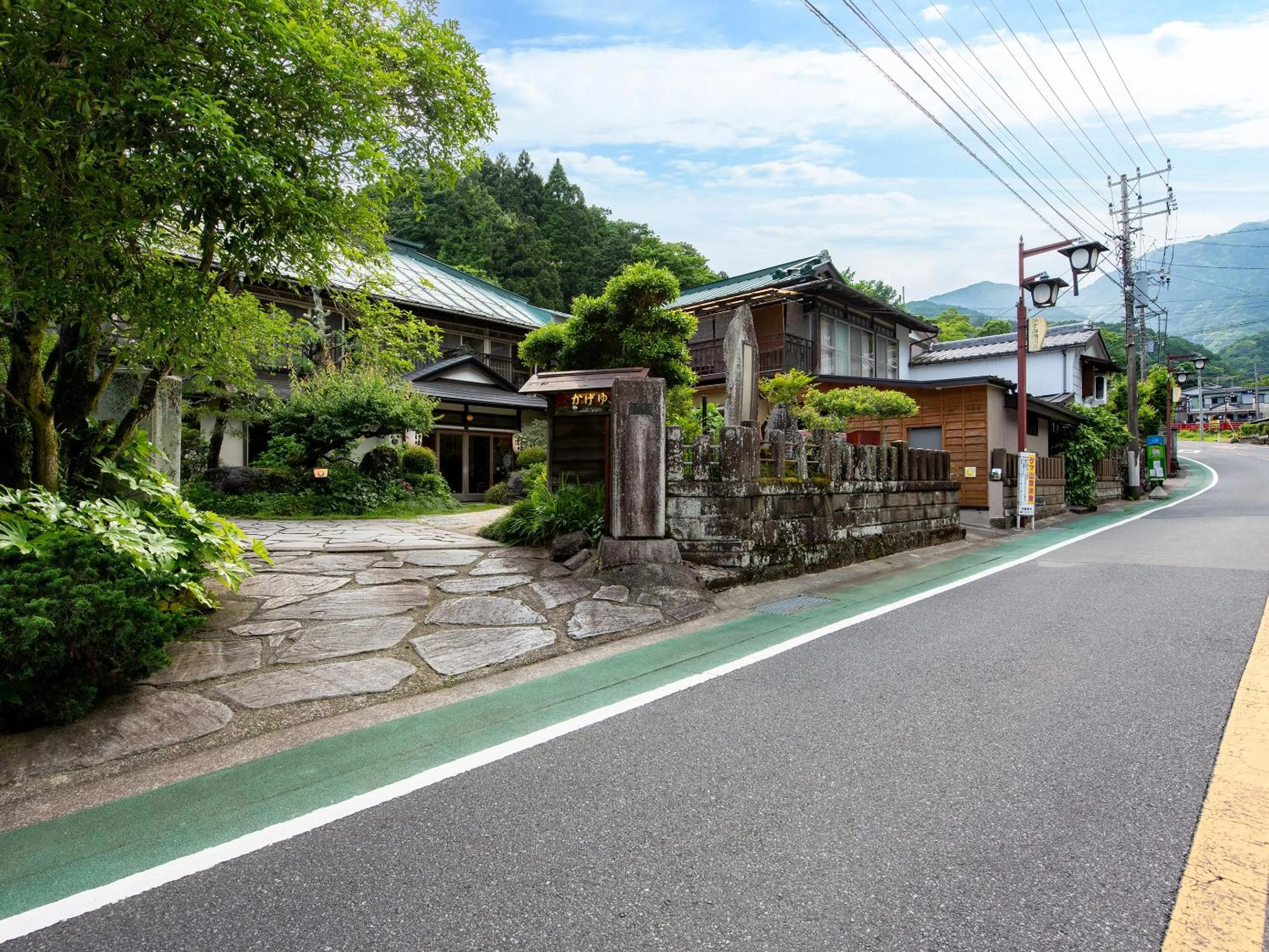 Property building in Kageyu