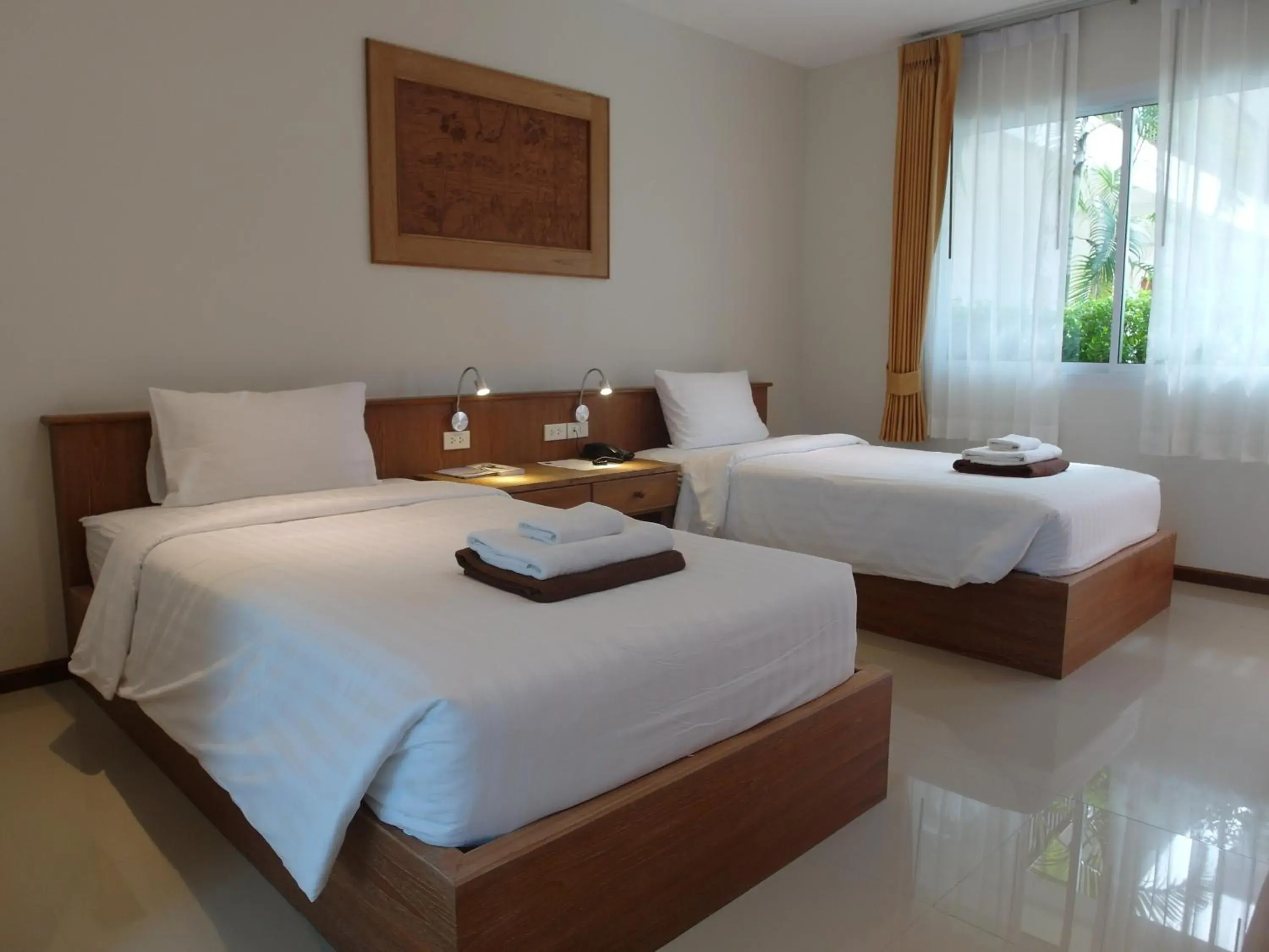 Twin Room - Ground Floor in Crystal Lamai Hotel Twin Room - Ground Floor in Crystal Lamai Hotel