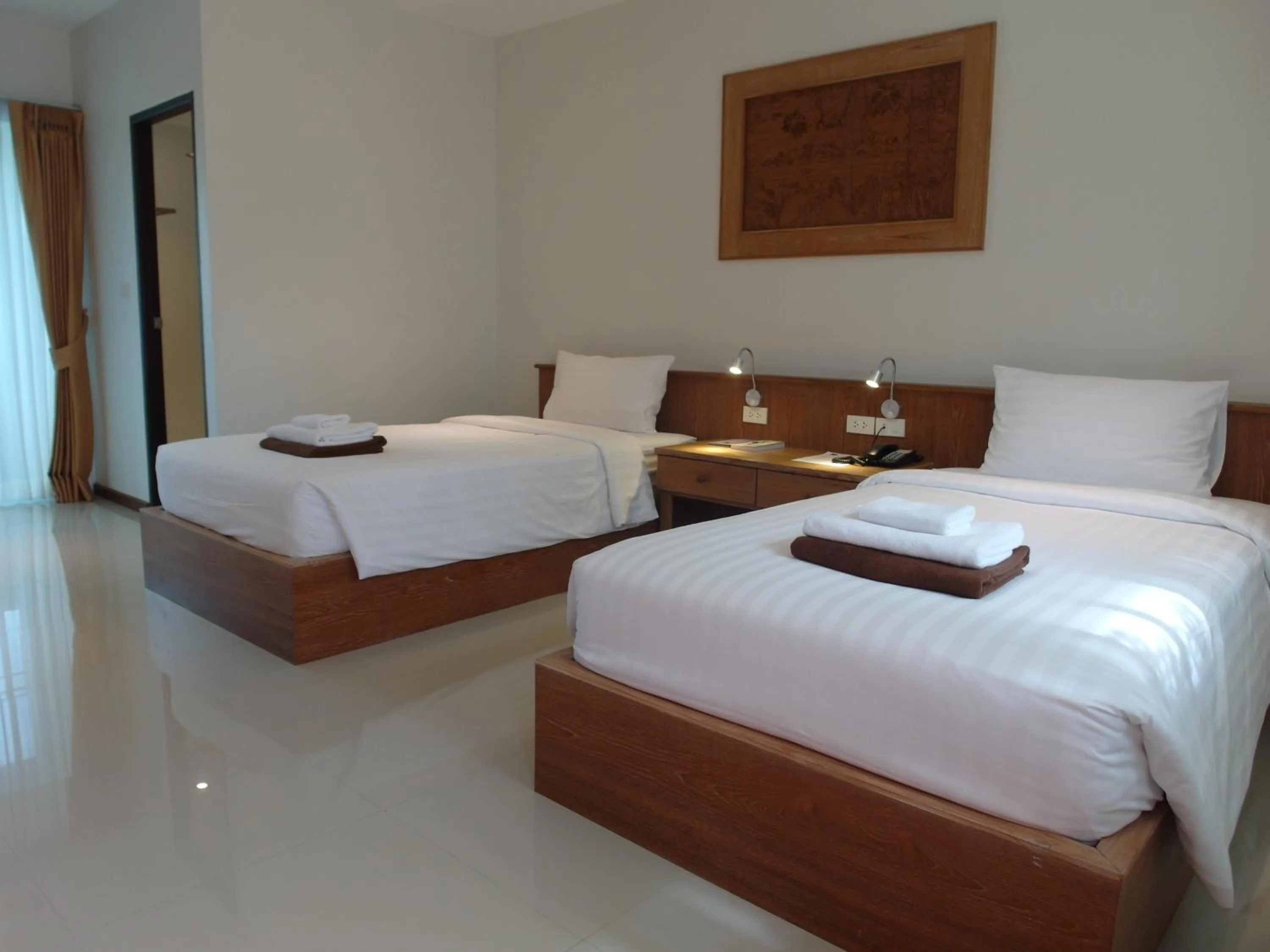 Bedroom, Bed in Crystal Lamai Hotel